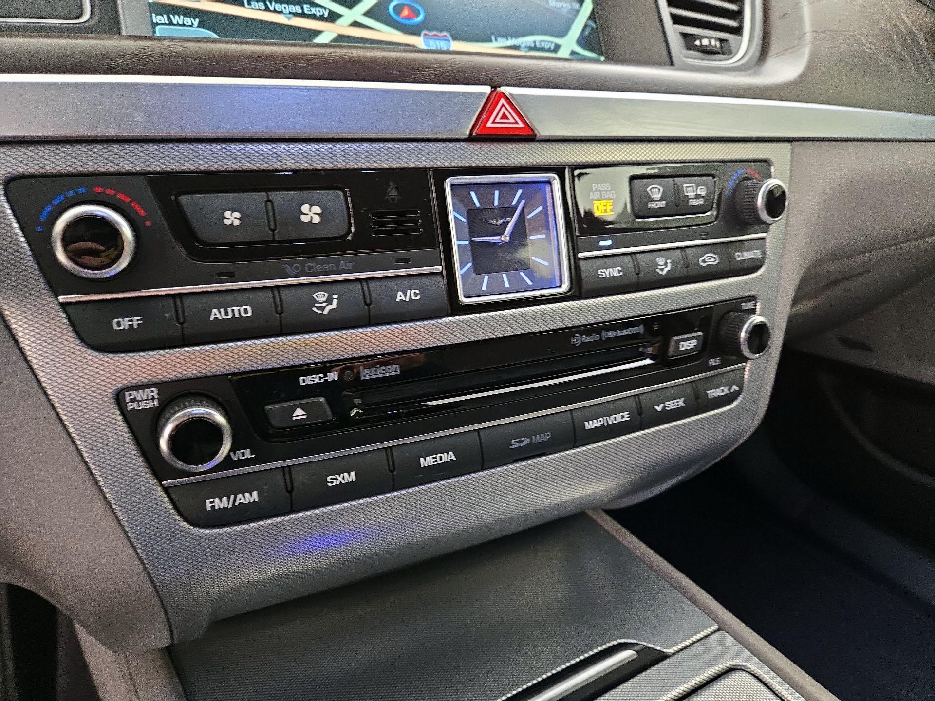 Thumbnail: 2018 Genesis G80 - 17