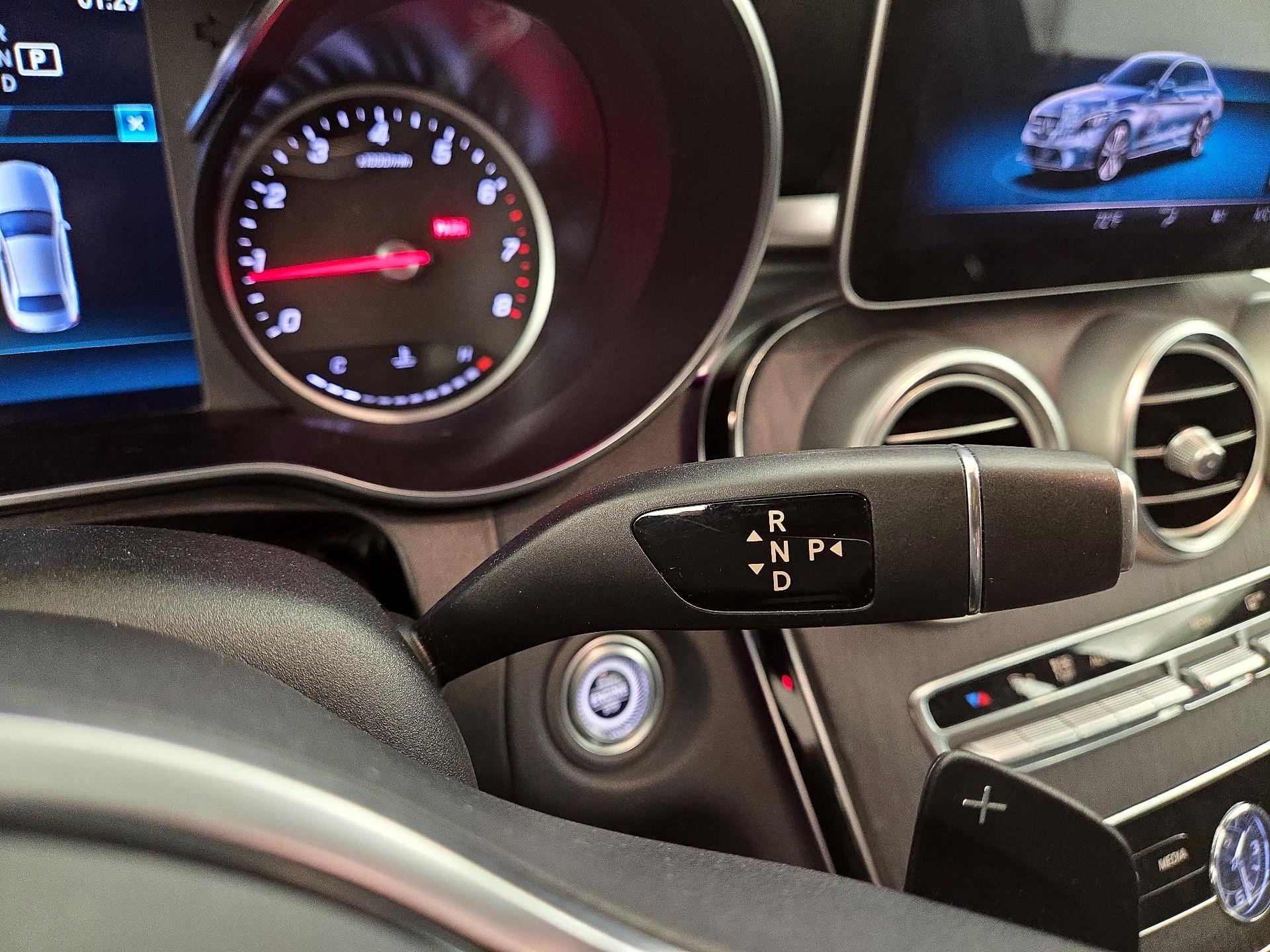 Thumbnail: 2019 Mercedes-Benz C-Class - 17