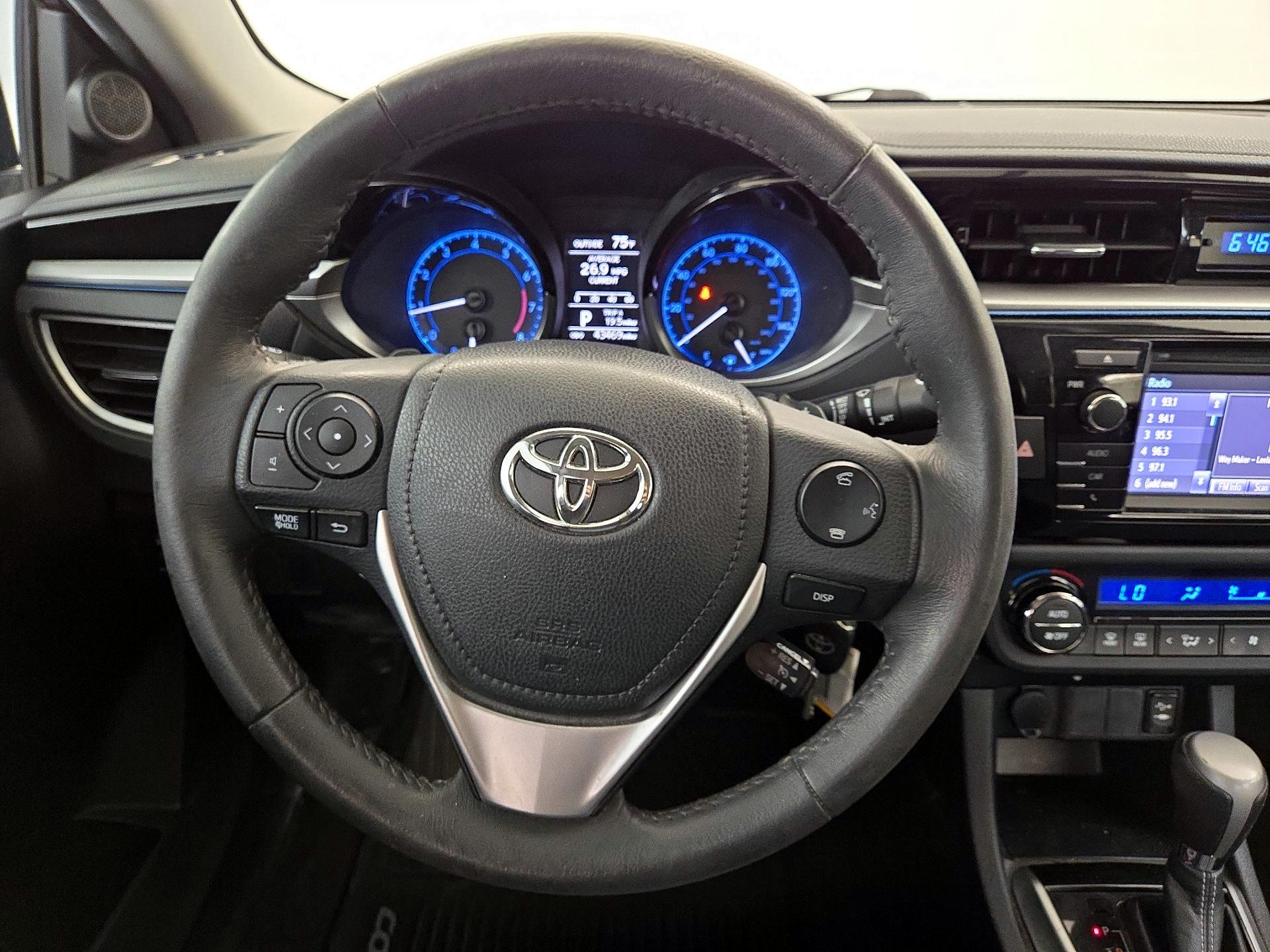 Thumbnail: 2016 Toyota Corolla - 10