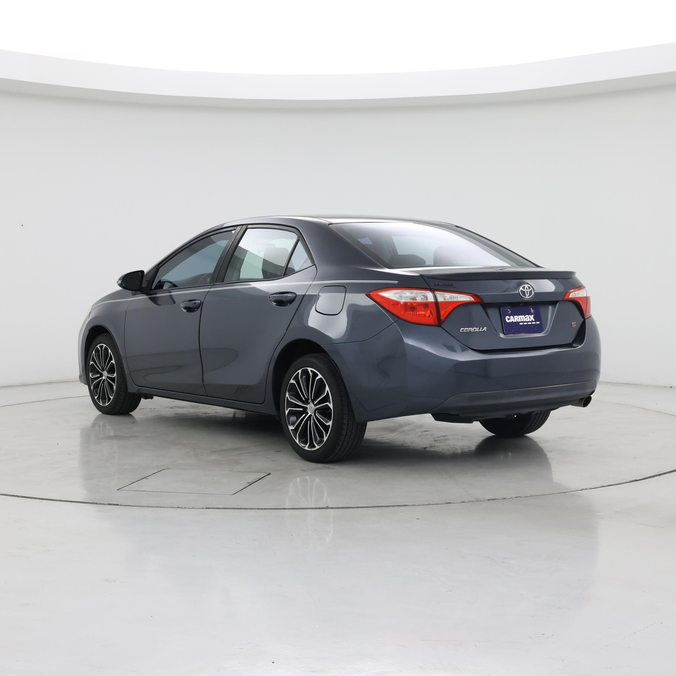 Thumbnail: 2016 Toyota Corolla - 2