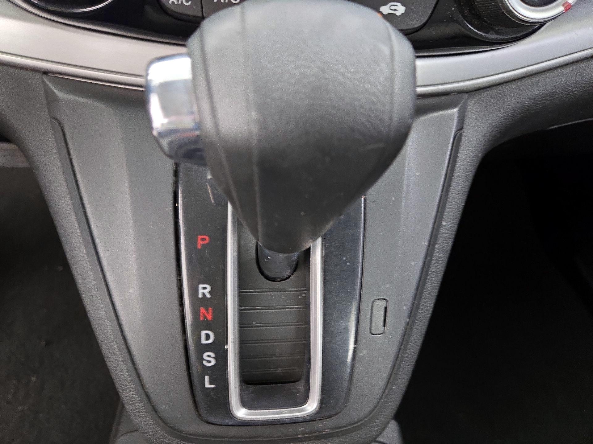 Thumbnail: 2016 Honda CR-V - 17