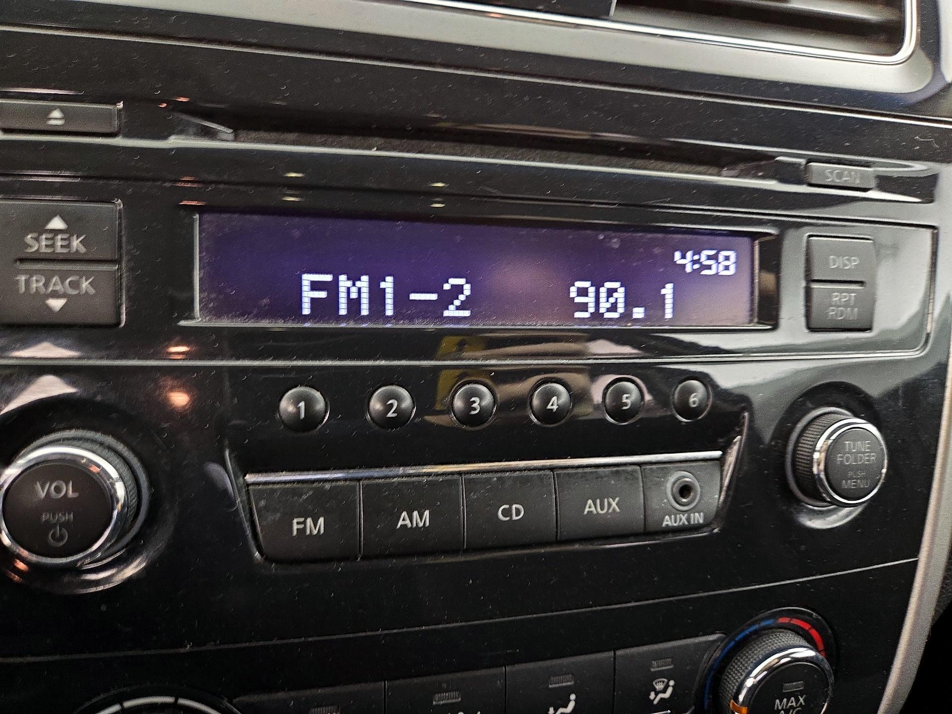 Thumbnail: 2014 Nissan Altima - 14