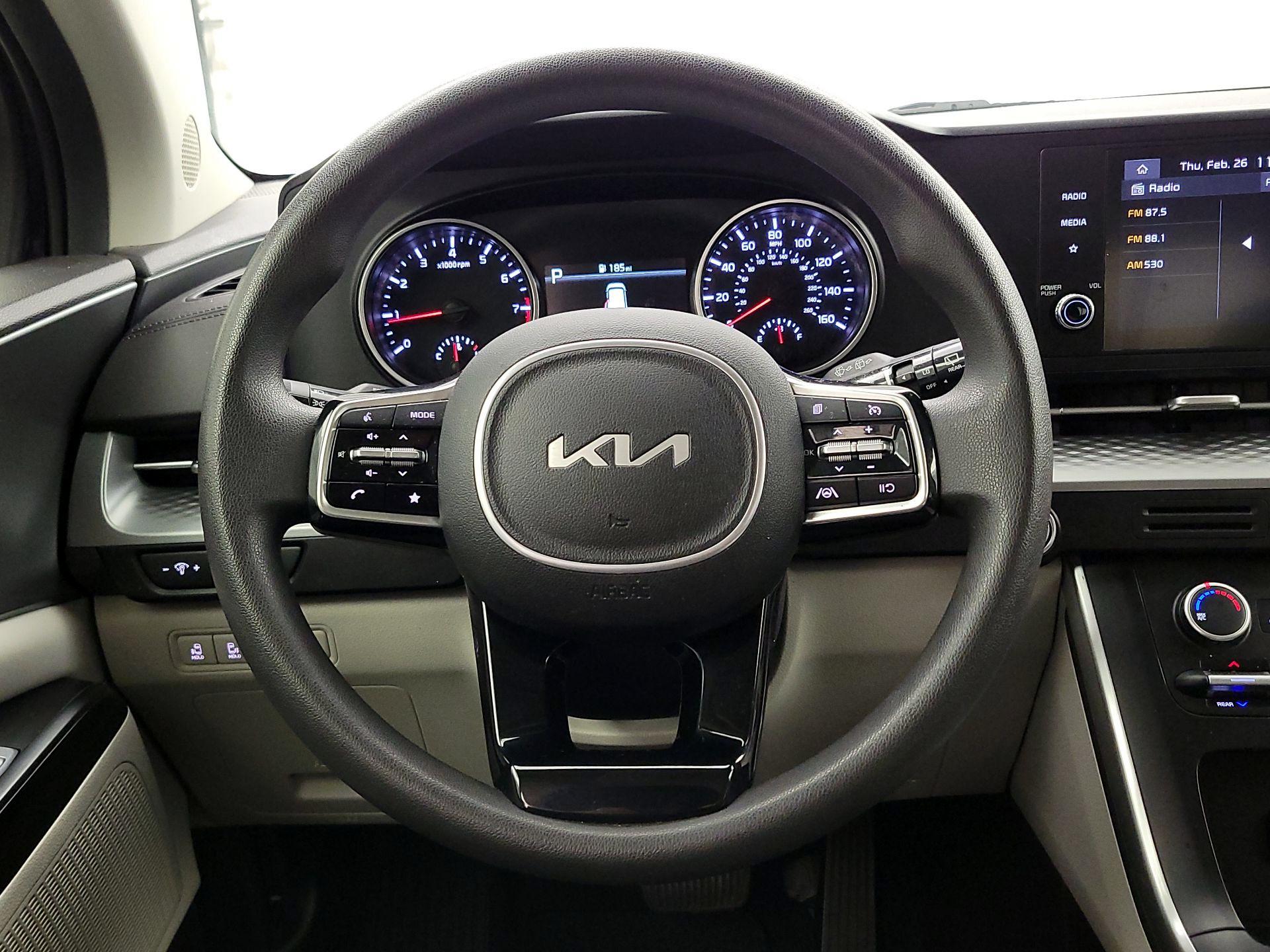 Thumbnail: 2022 Kia Carnival - 10