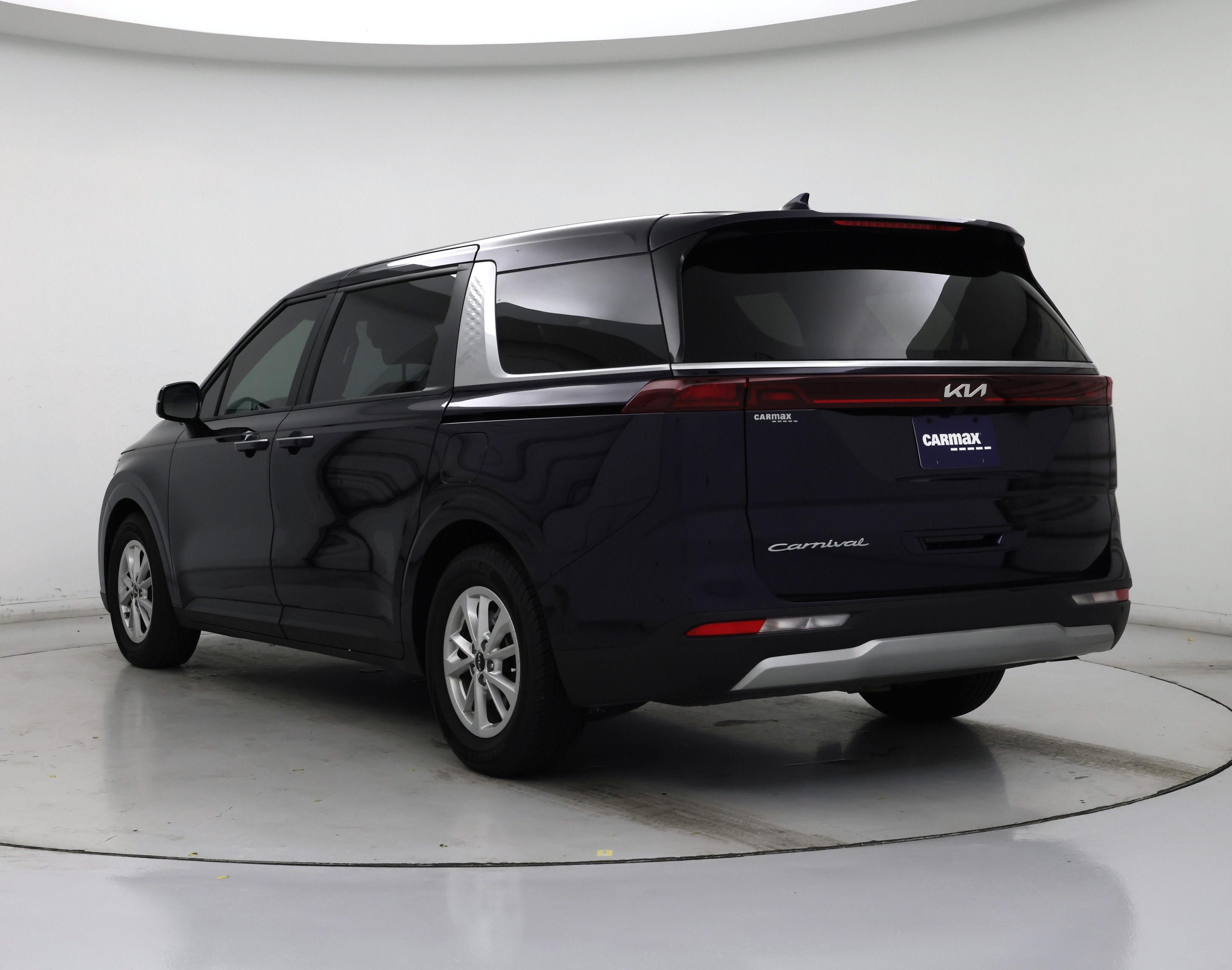 Thumbnail: 2022 Kia Carnival - 2