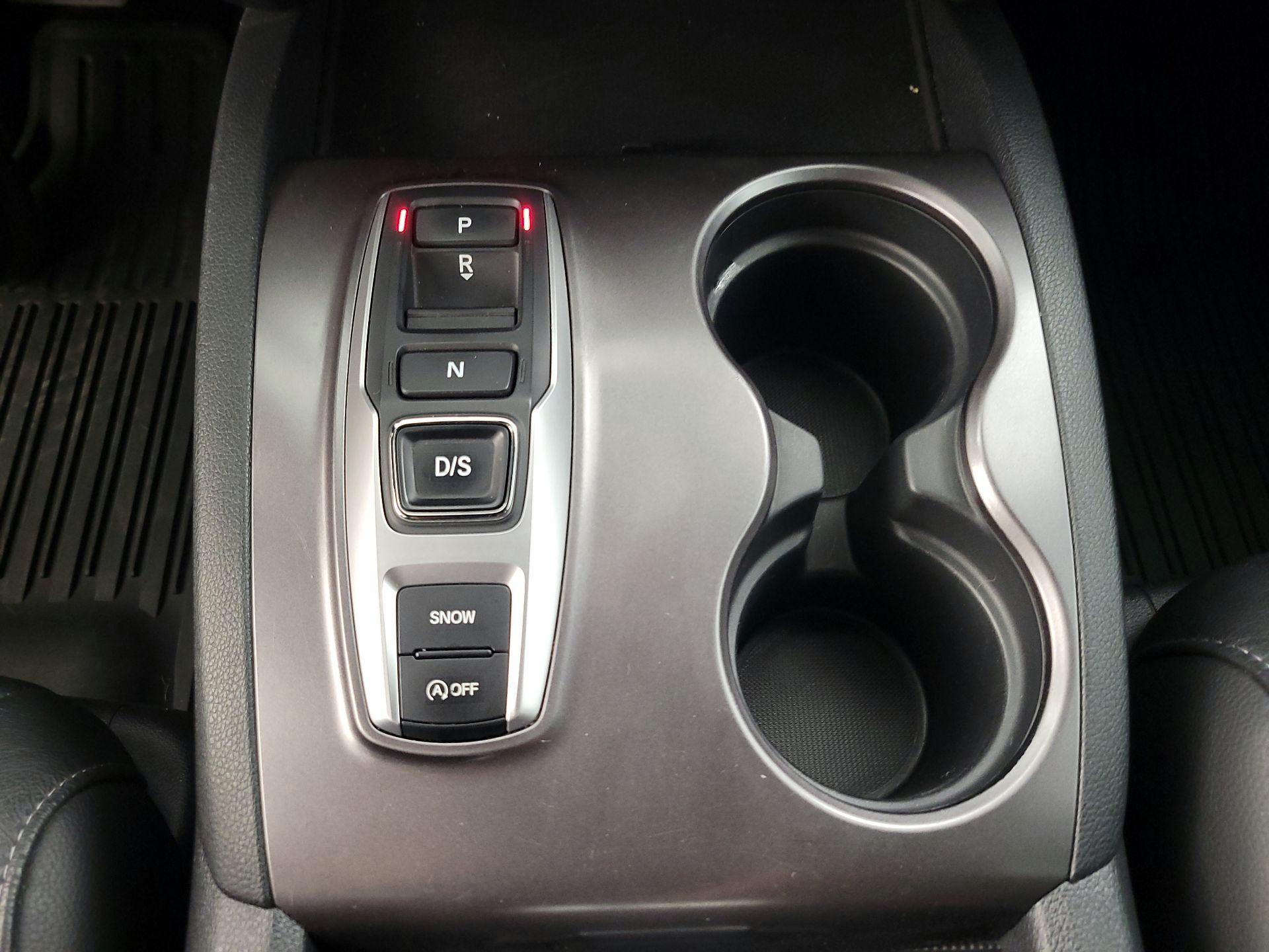 Thumbnail: 2020 Honda Passport - 17