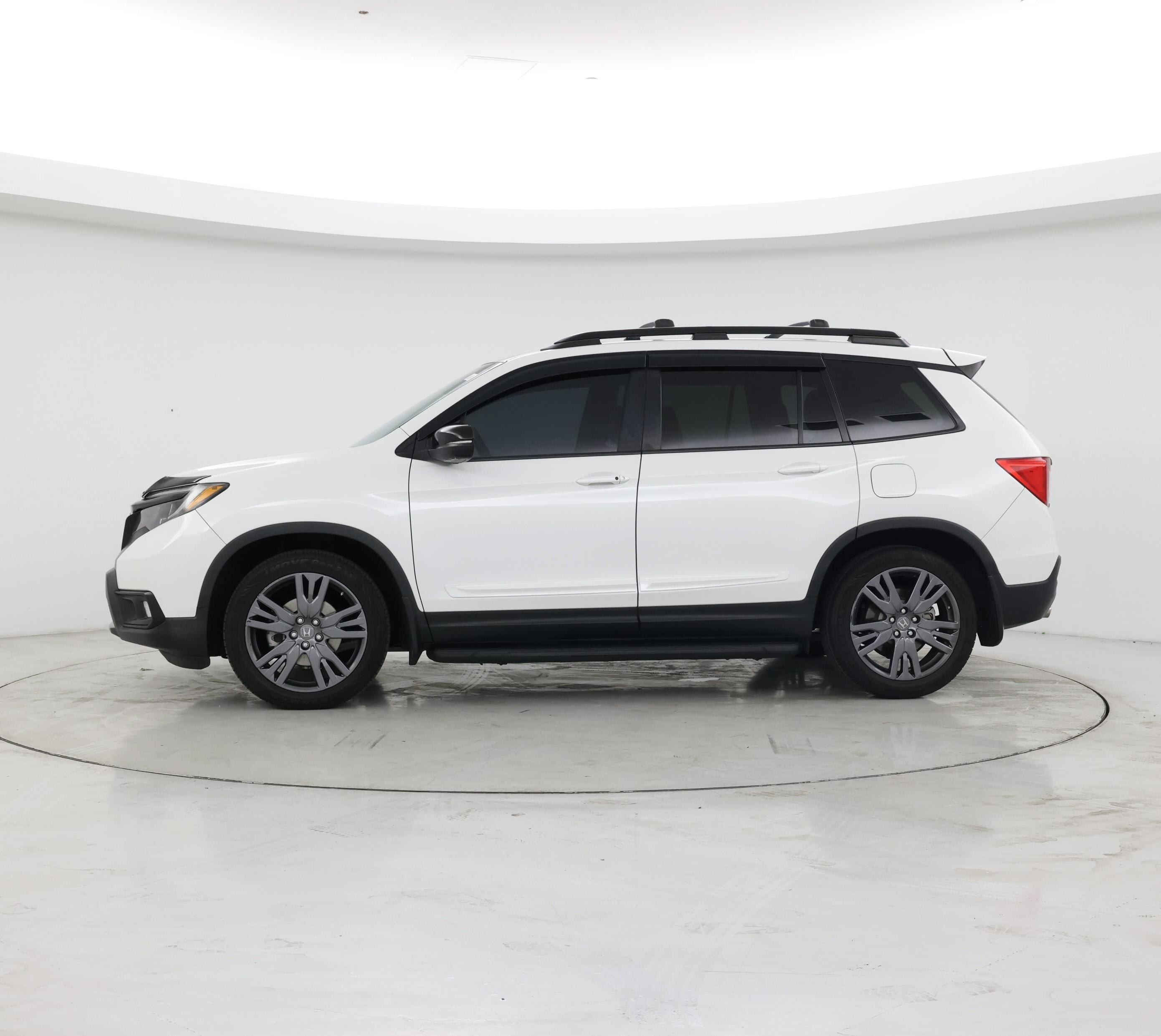 Thumbnail: 2020 Honda Passport - 3