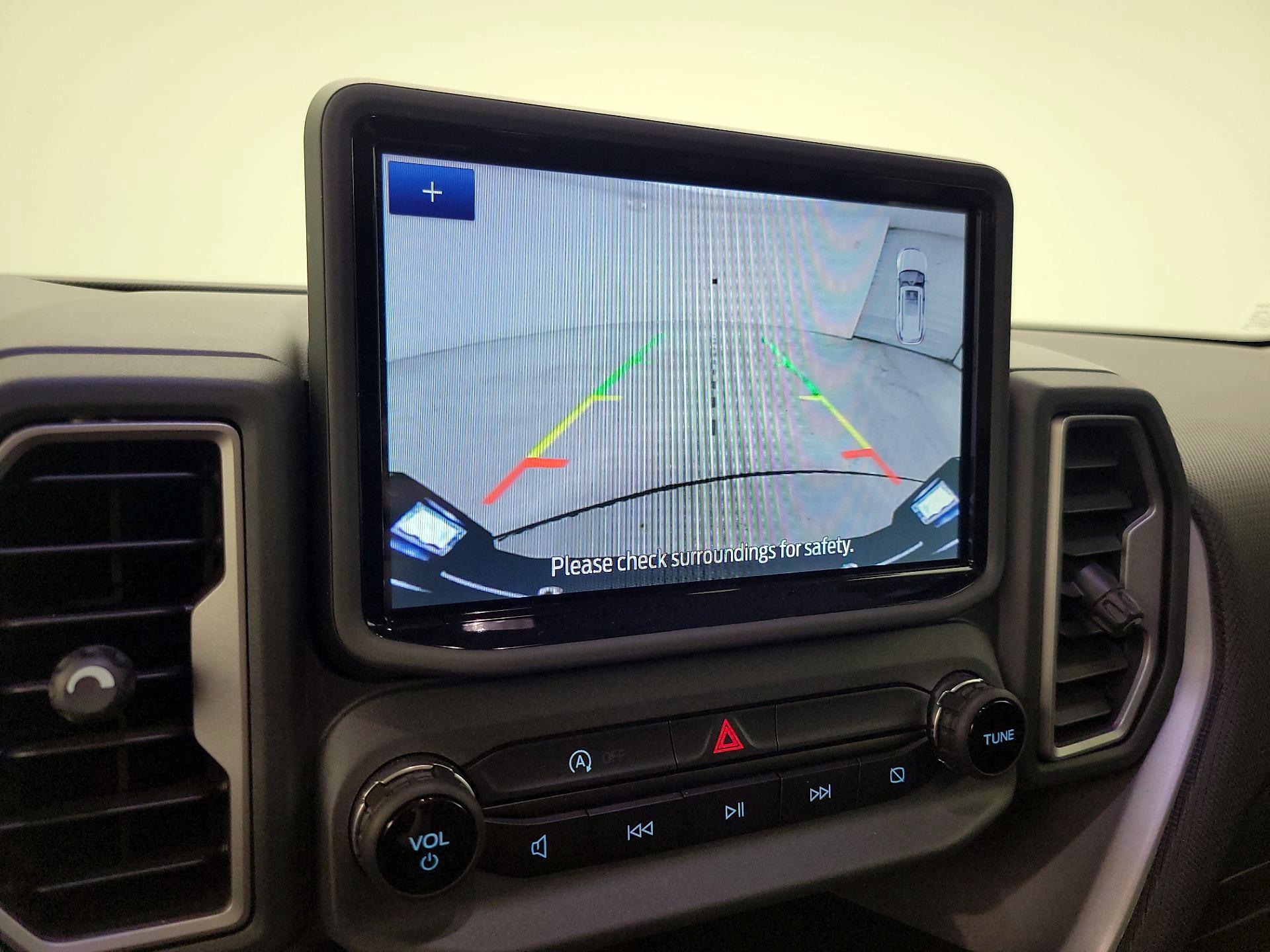 Thumbnail: 2023 Ford Bronco Sport - 14