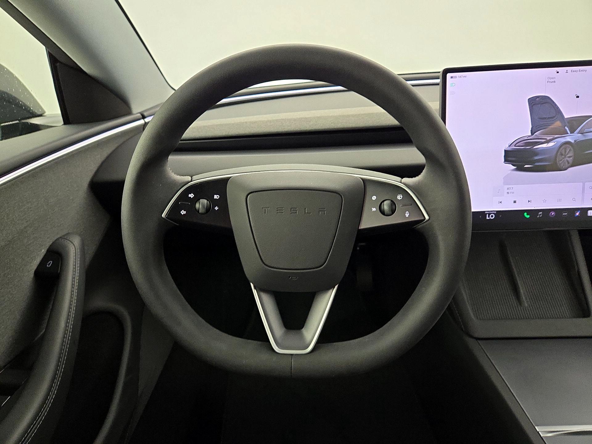 Thumbnail: 2025 Tesla Model 3 - 10