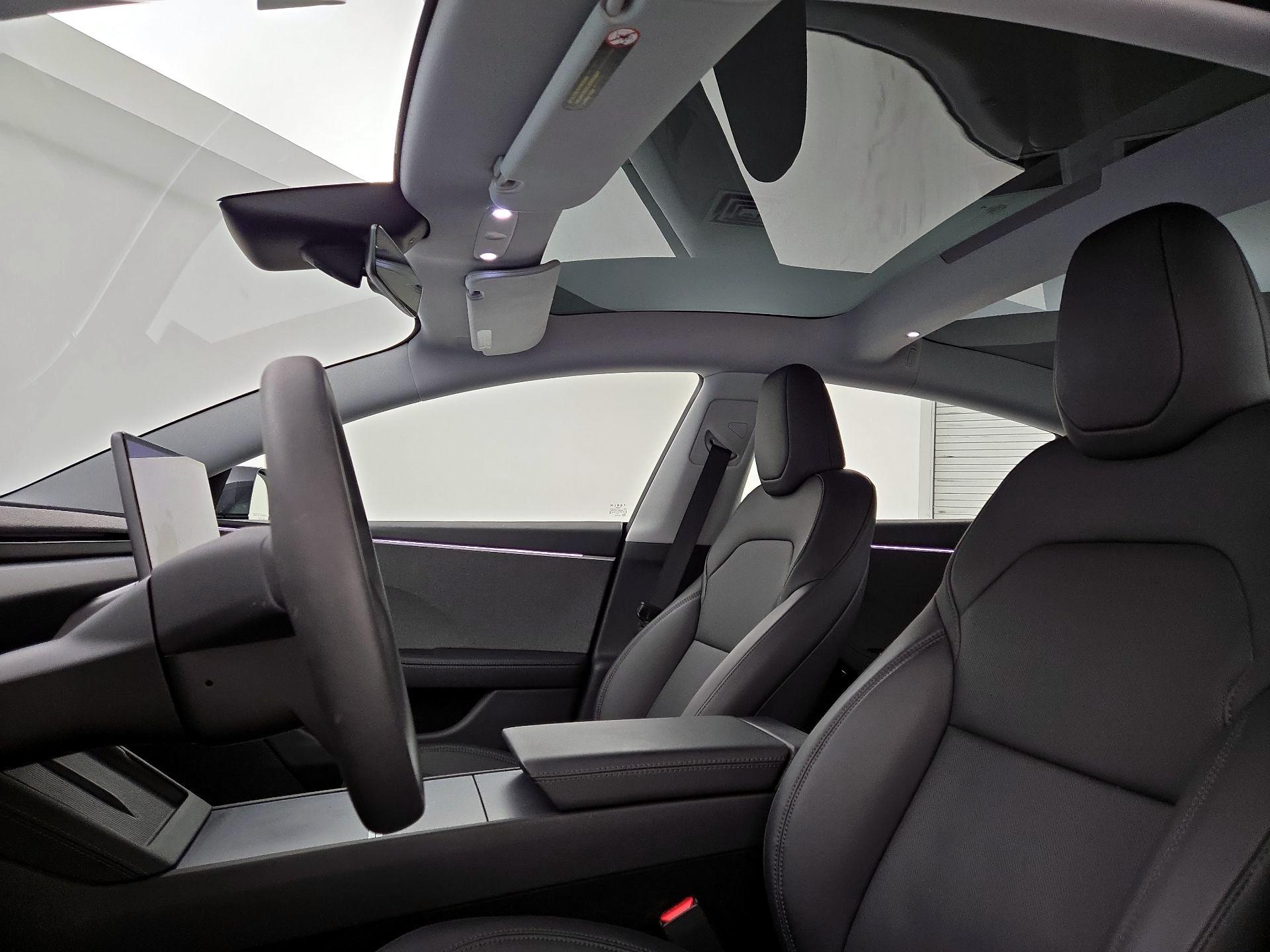 Thumbnail: 2025 Tesla Model 3 - 19