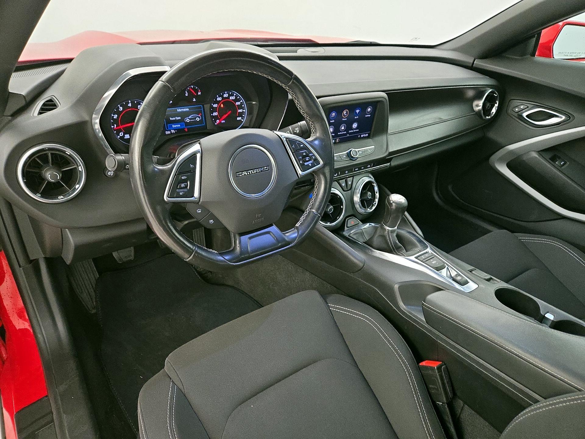 Thumbnail: 2020 Chevrolet Camaro - 9