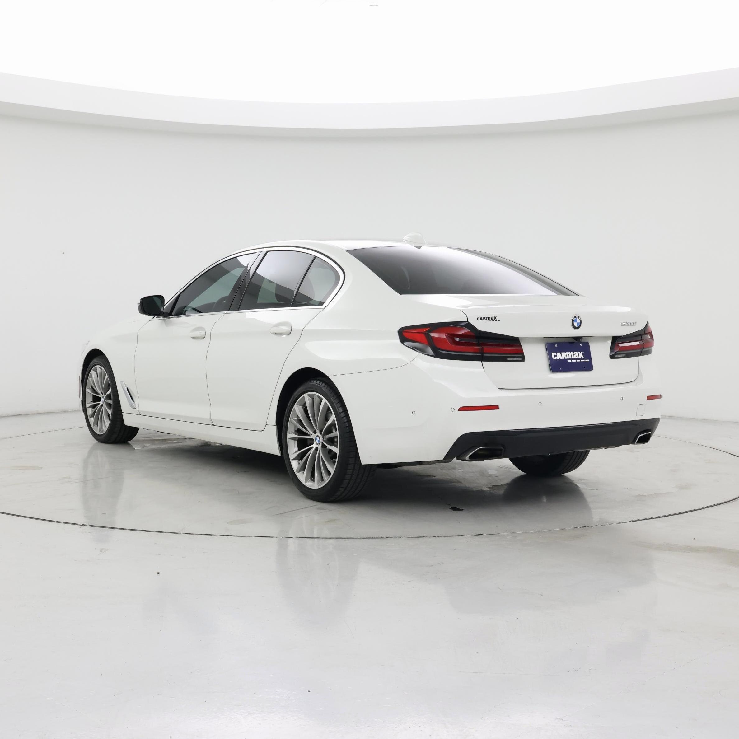 Thumbnail: 2021 BMW 5 Series - 2