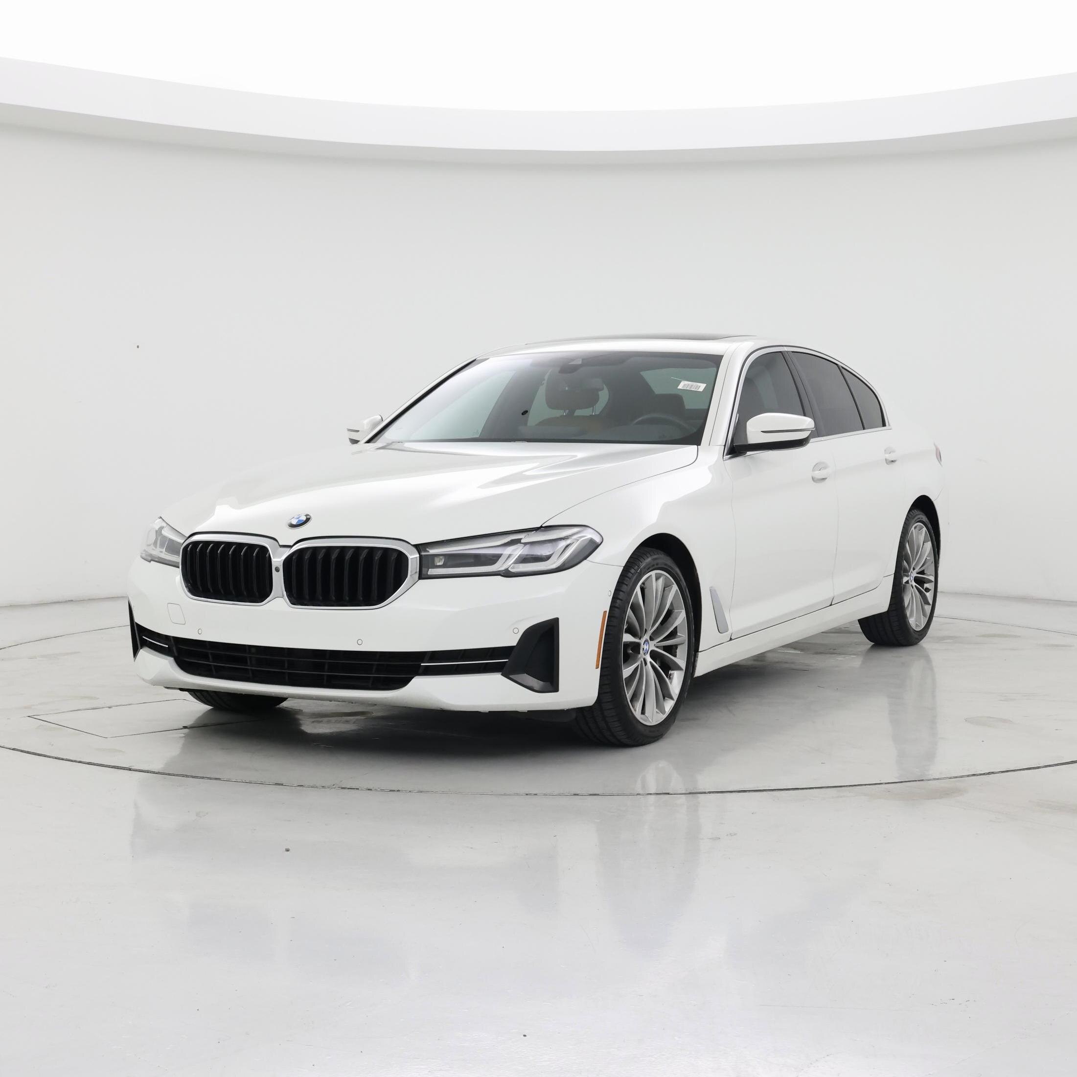 Thumbnail: 2021 BMW 5 Series - 4
