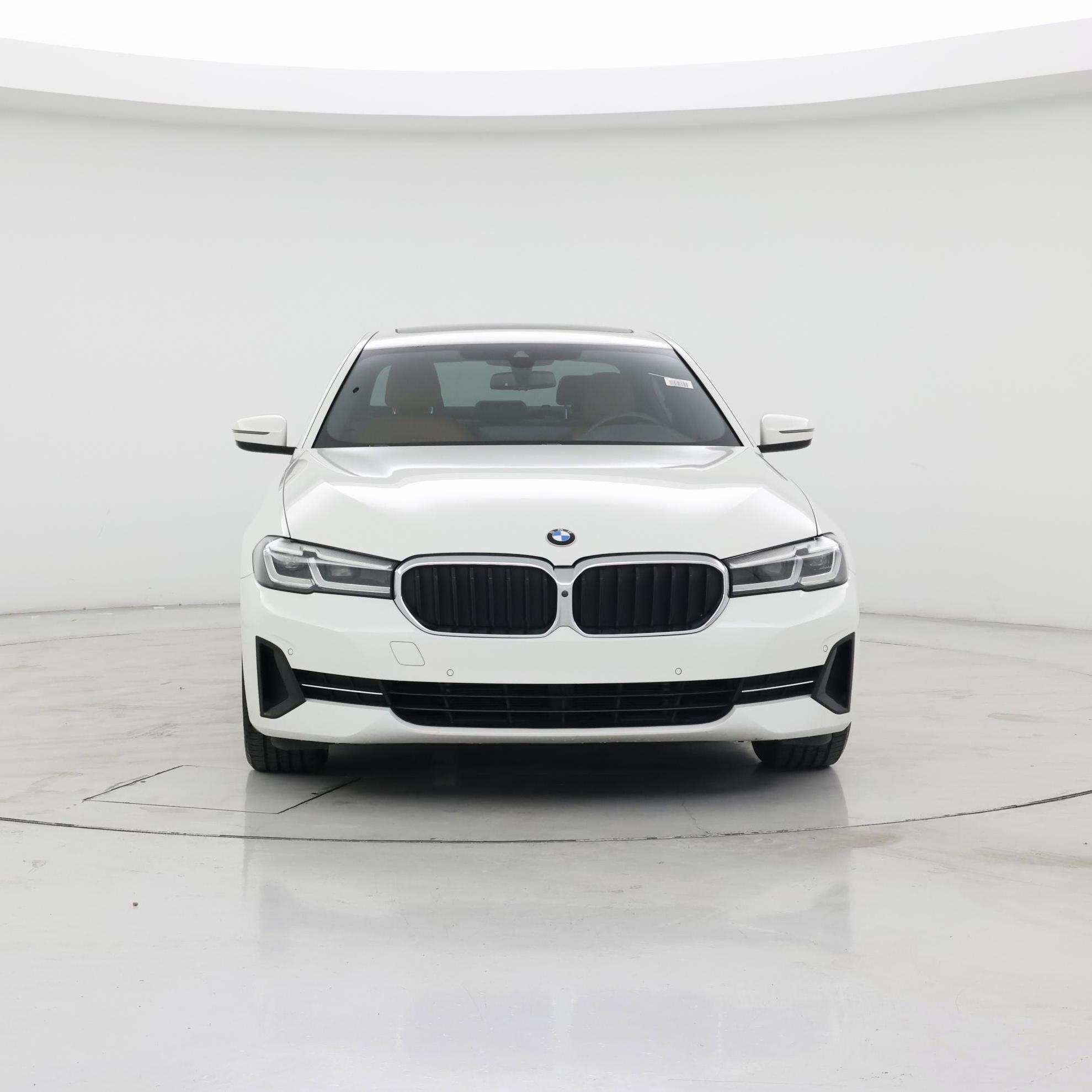 Thumbnail: 2021 BMW 5 Series - 5