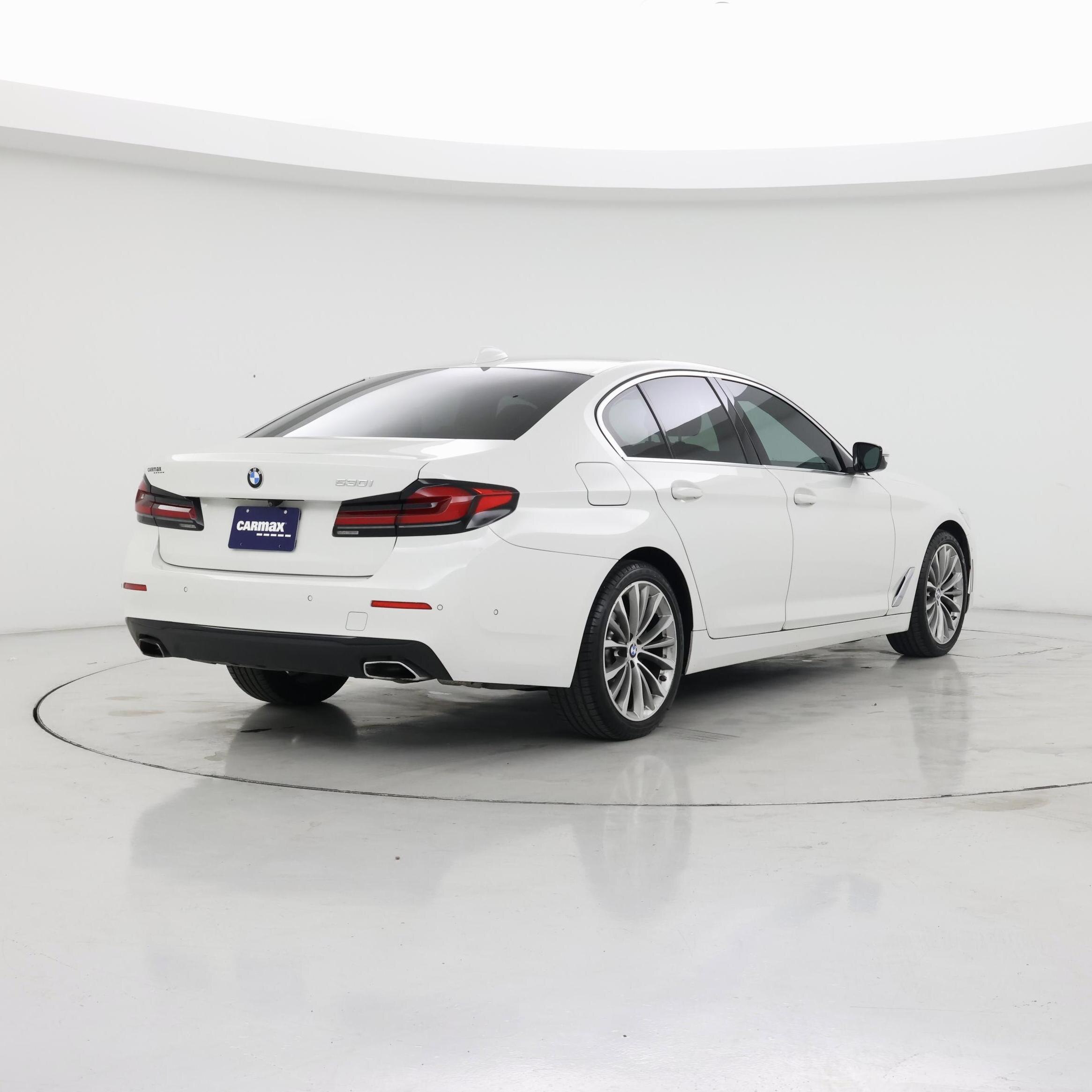 Thumbnail: 2021 BMW 5 Series - 8