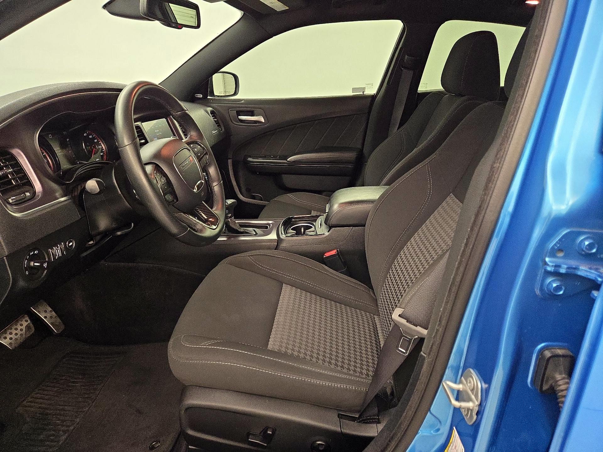 Thumbnail: 2018 Dodge Charger - 11