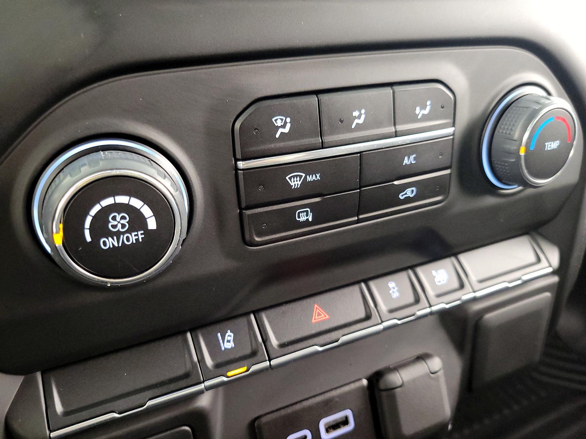 Thumbnail: 2024 Chevrolet Silverado 2500 - 16