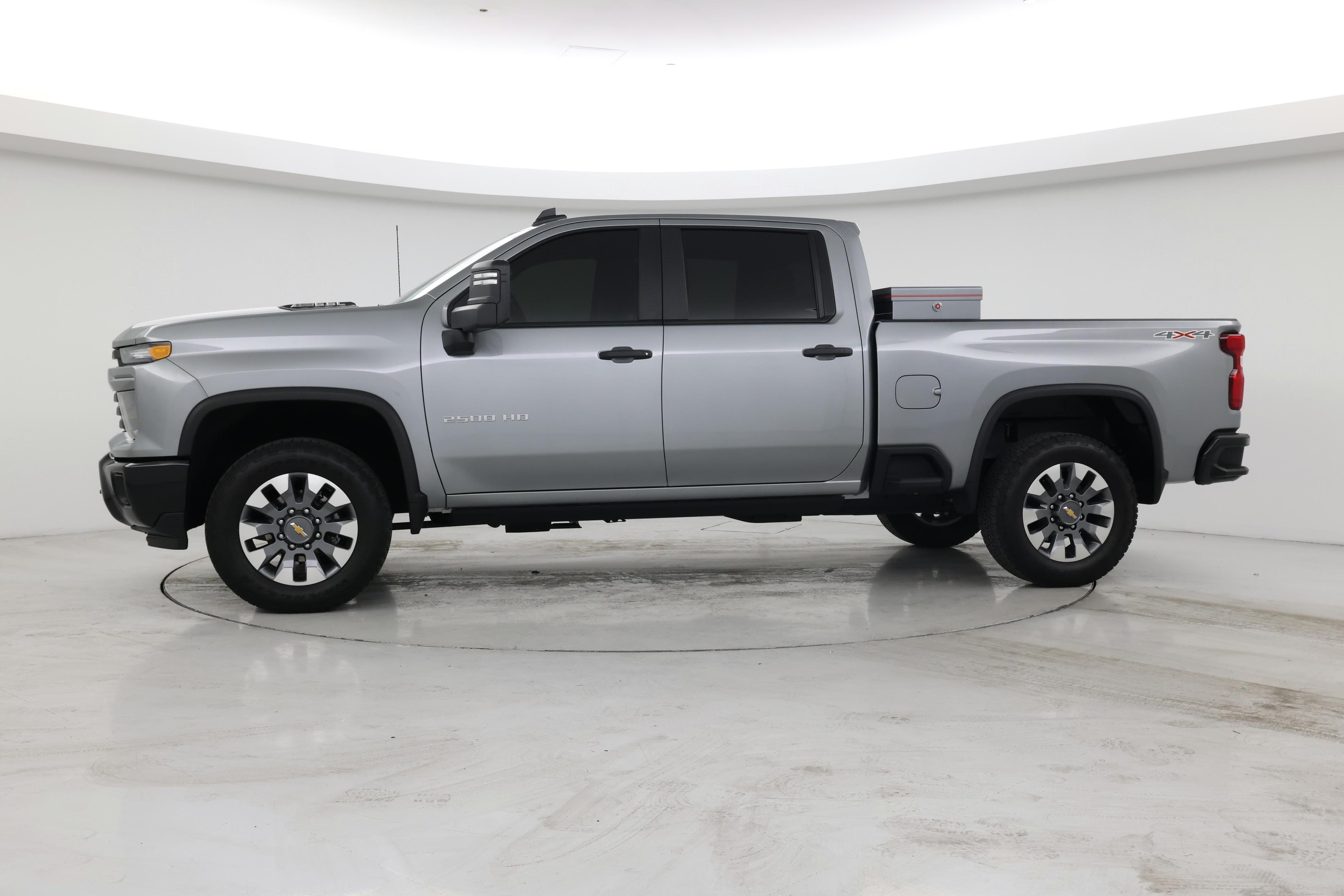 Thumbnail: 2024 Chevrolet Silverado 2500 - 3