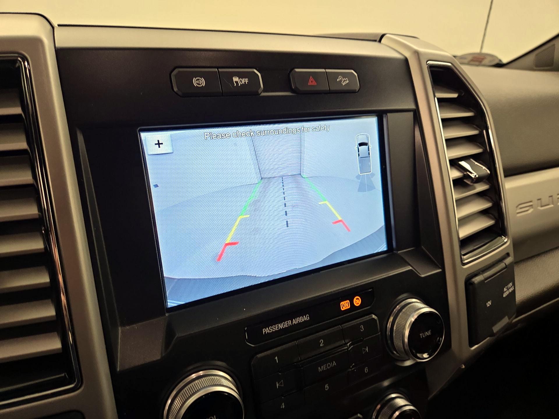 Thumbnail: 2019 Ford F-250 - 15