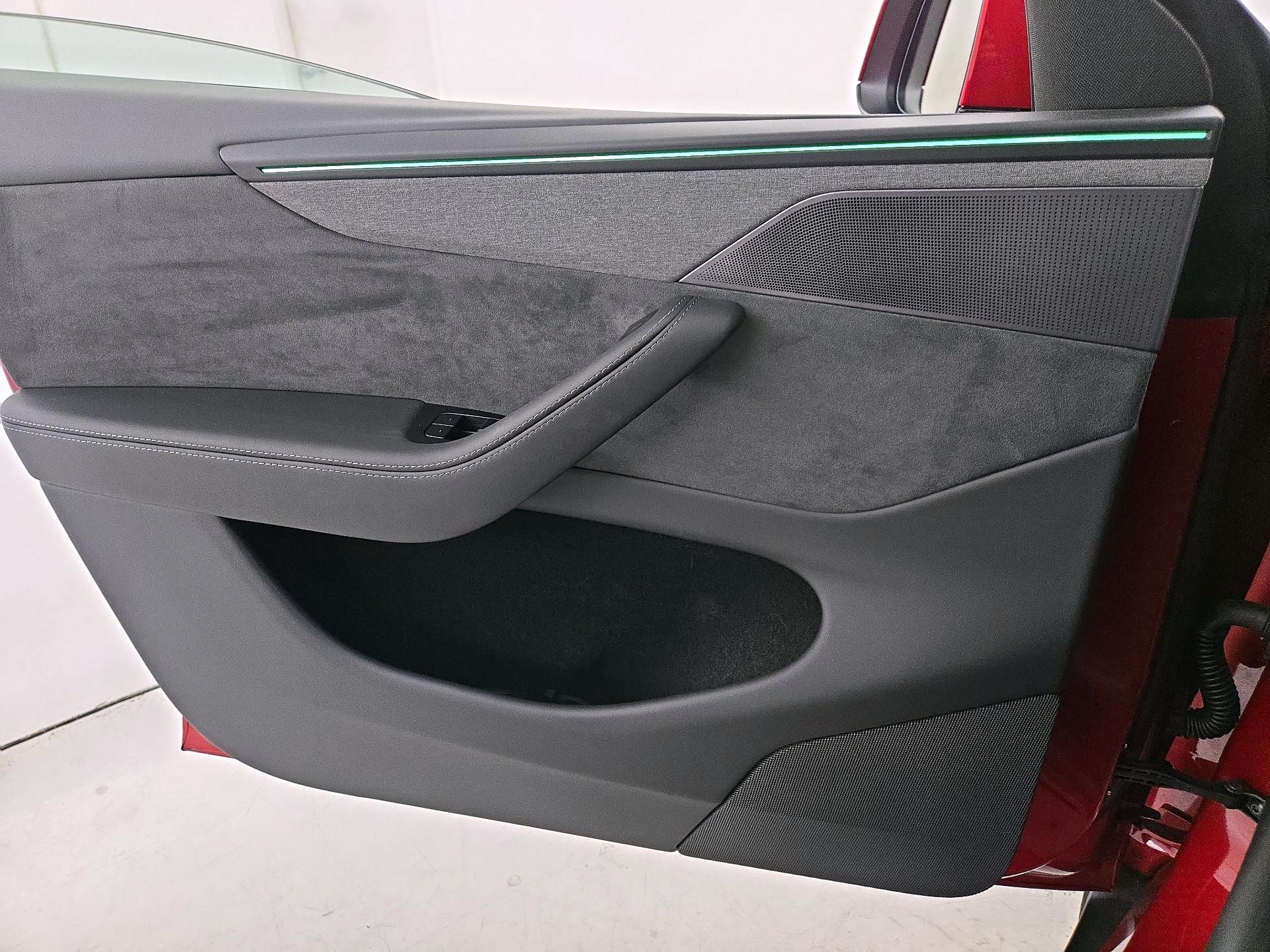 Thumbnail: 2026 Tesla Model Y - 12