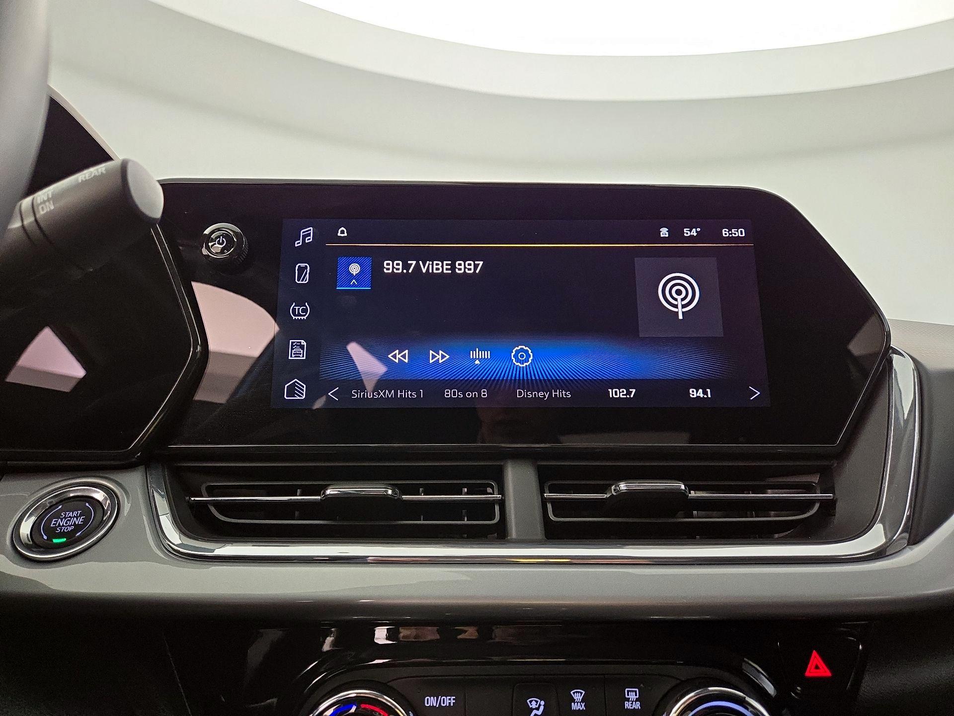 Thumbnail: 2025 Chevrolet Trax - 15