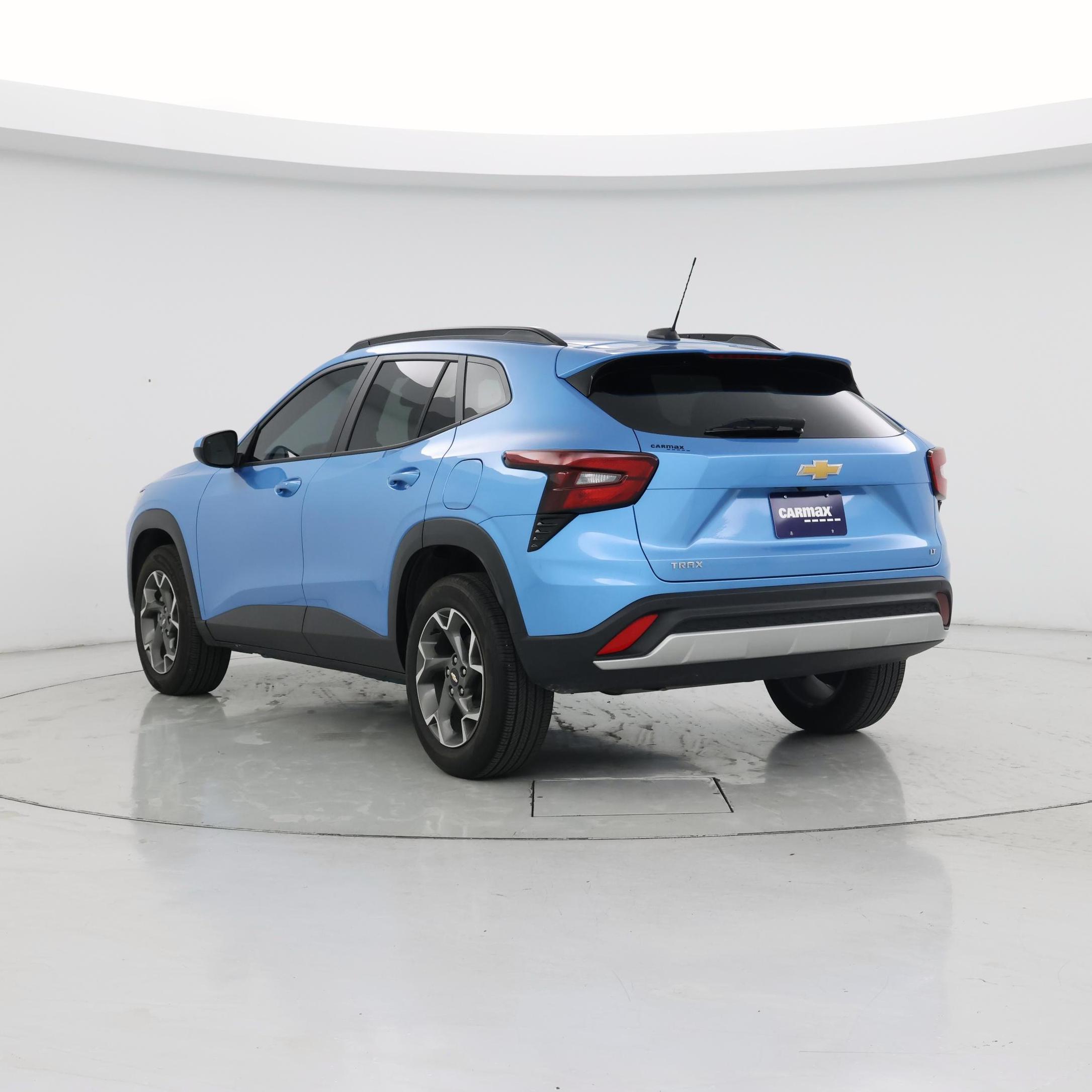 Thumbnail: 2025 Chevrolet Trax - 2