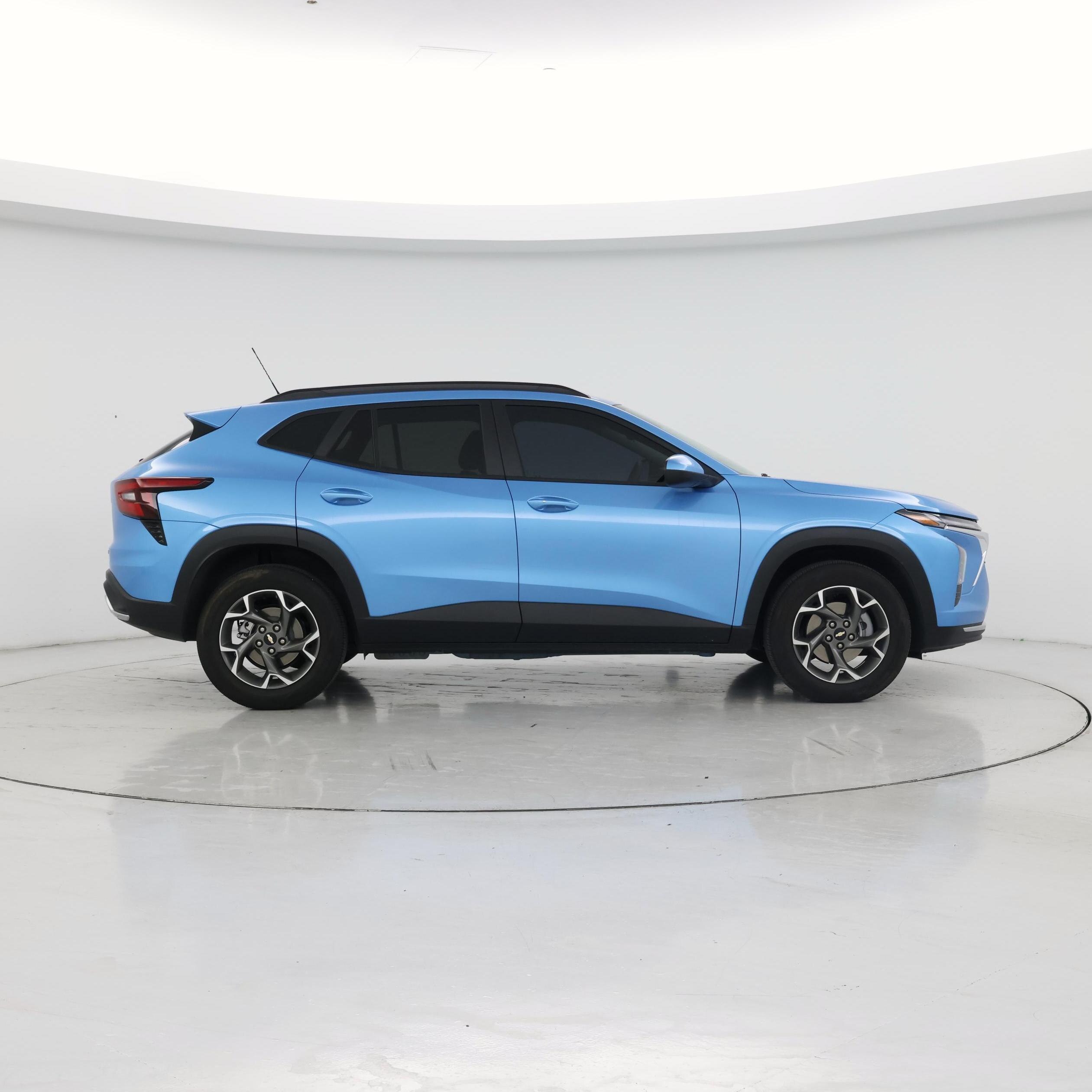 Thumbnail: 2025 Chevrolet Trax - 7