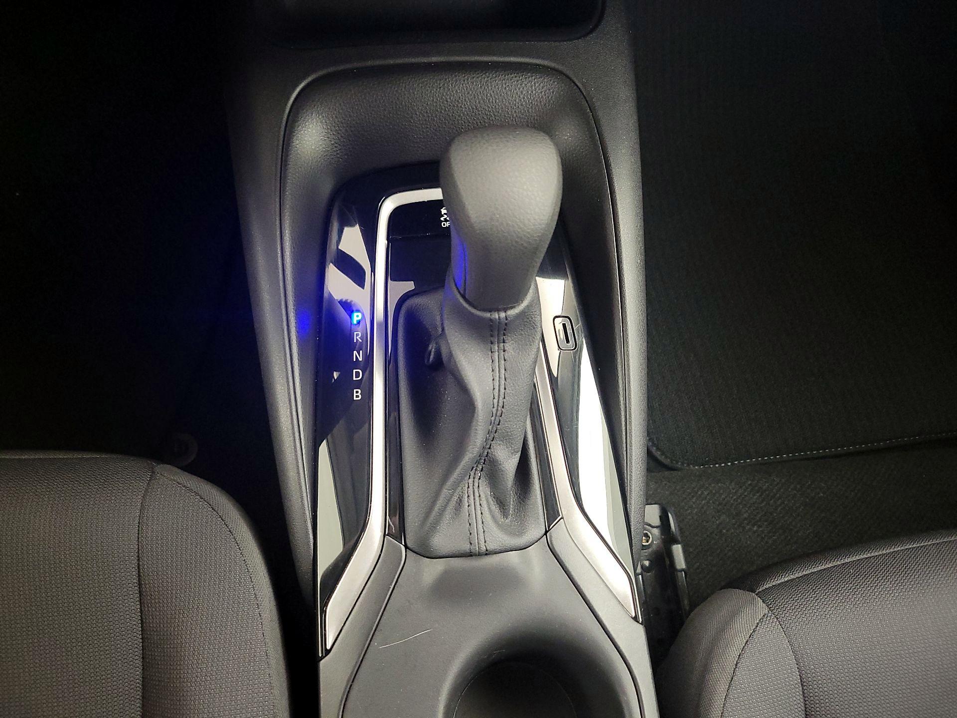 Thumbnail: 2025 Toyota Corolla - 17