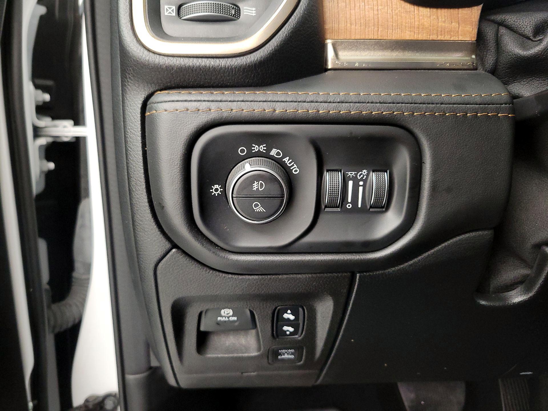 Thumbnail: 2021 RAM 1500 - 13