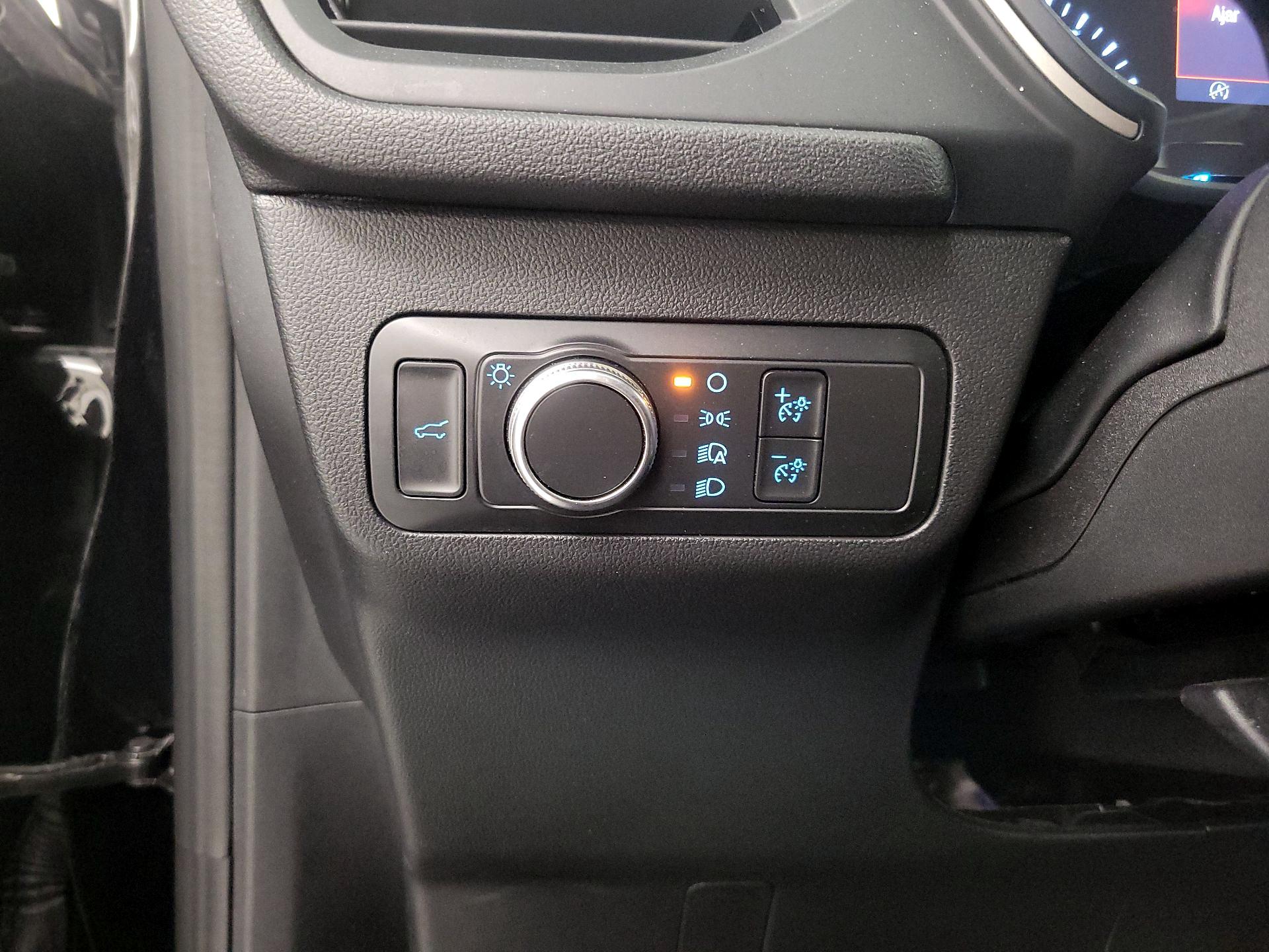 Thumbnail: 2022 Ford Escape - 13