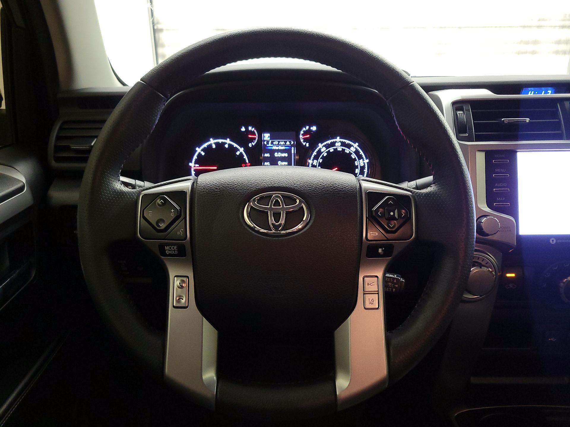 Thumbnail: 2023 Toyota 4Runner - 10