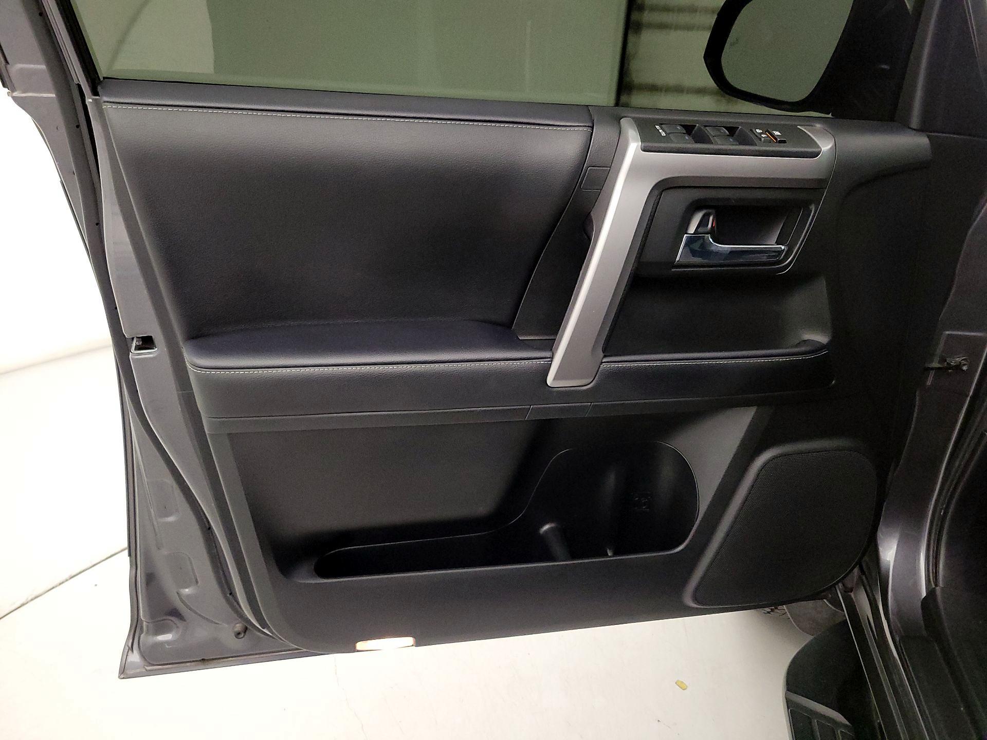 Thumbnail: 2023 Toyota 4Runner - 12