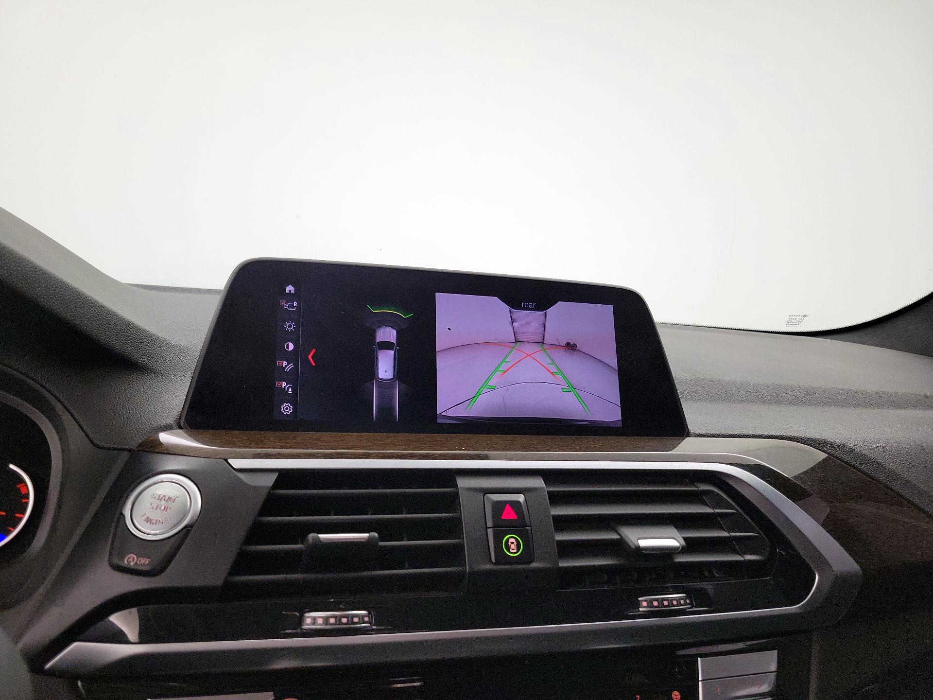 Thumbnail: 2021 BMW X3 - 15