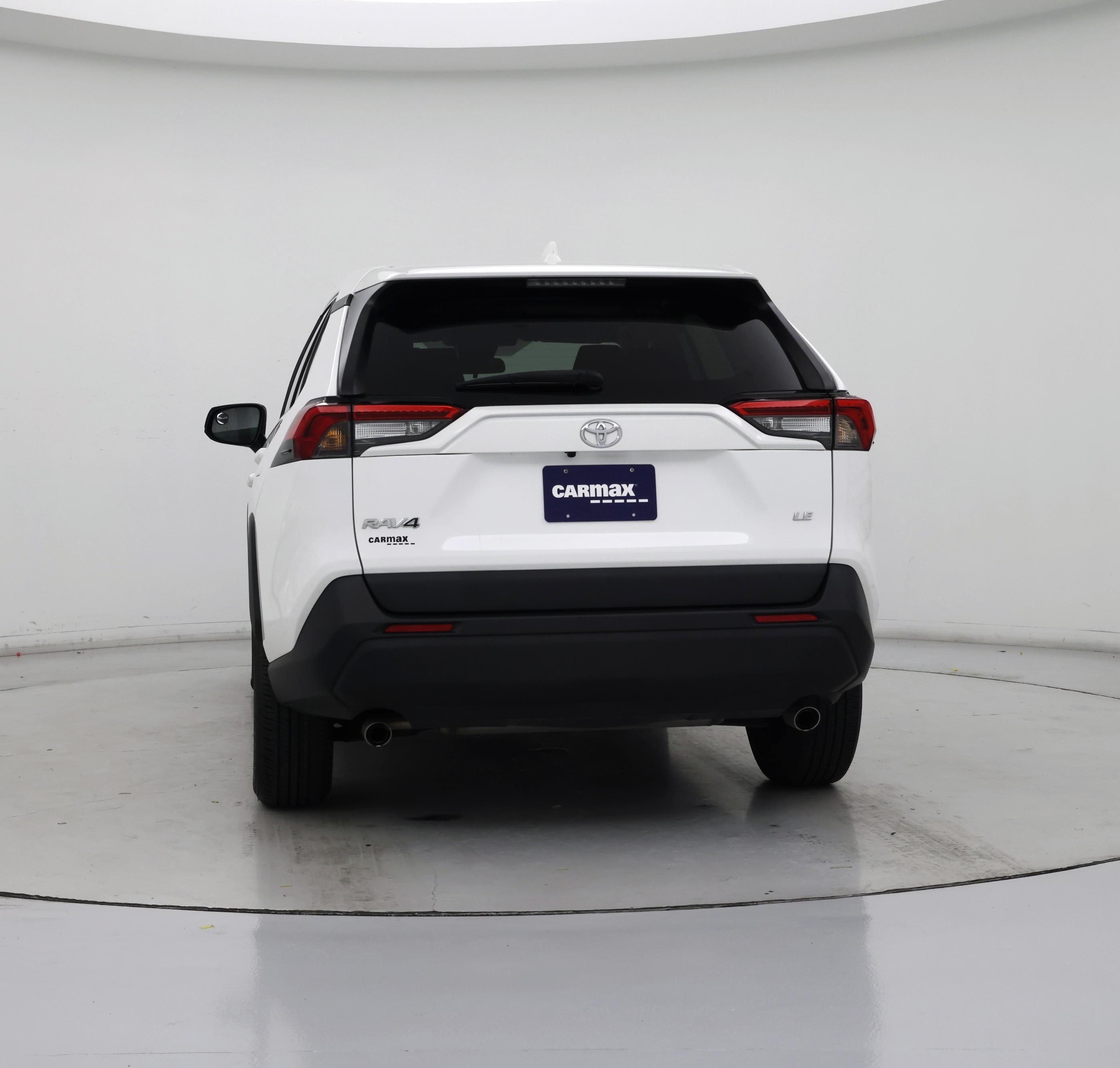 Thumbnail: 2022 Toyota RAV4 - 6