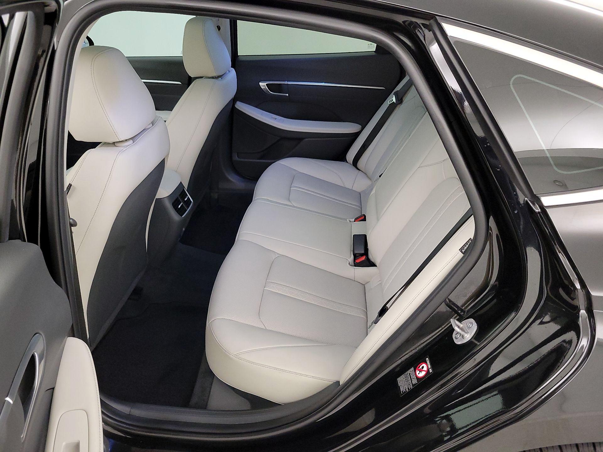 Thumbnail: 2023 Hyundai Sonata - 20