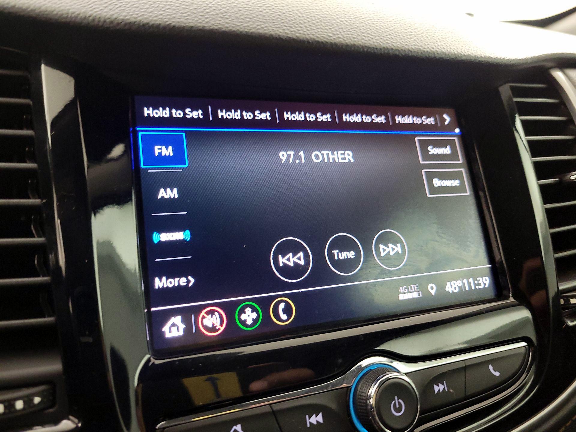 Thumbnail: 2020 Chevrolet Trax - 15