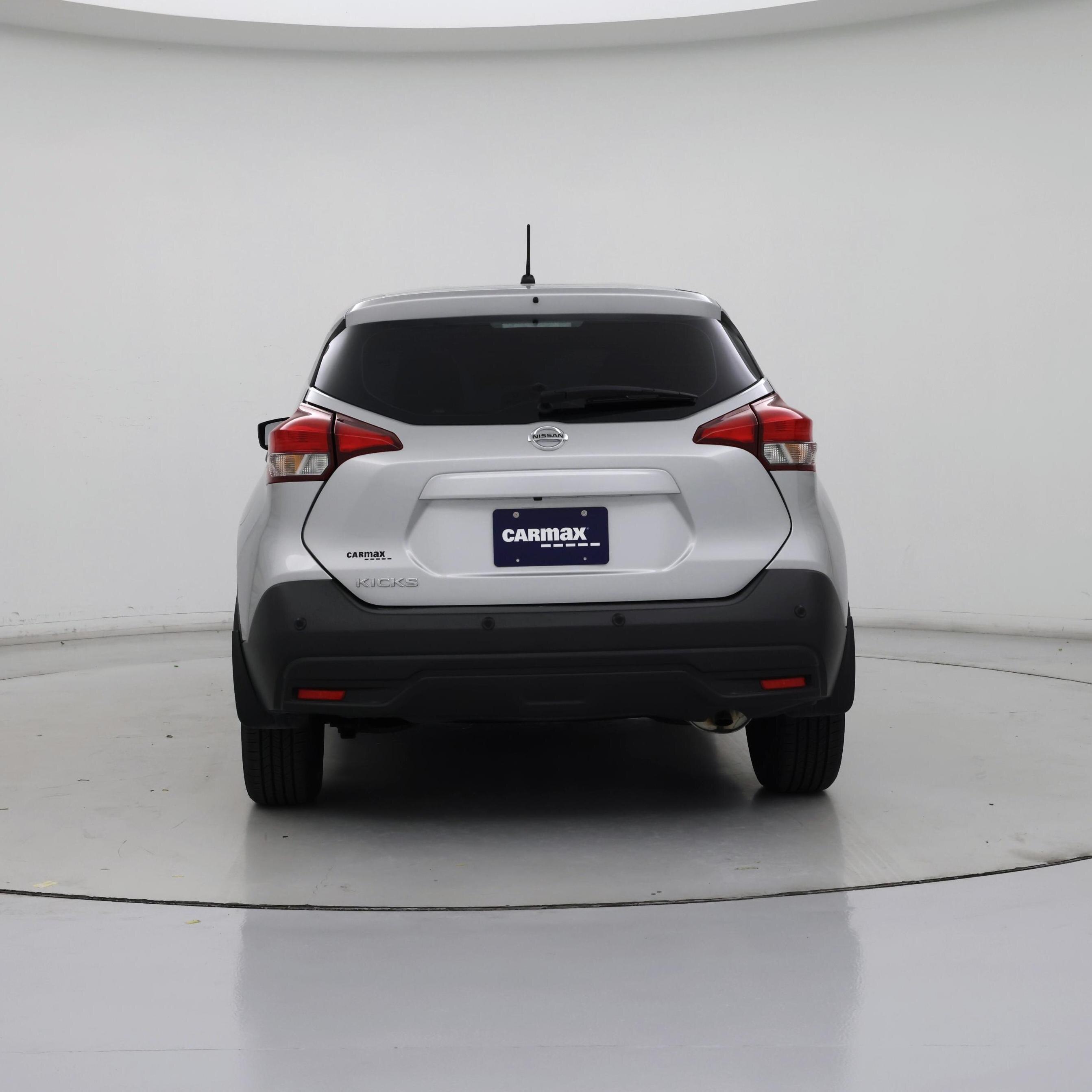 Thumbnail: 2020 Nissan Kicks - 6