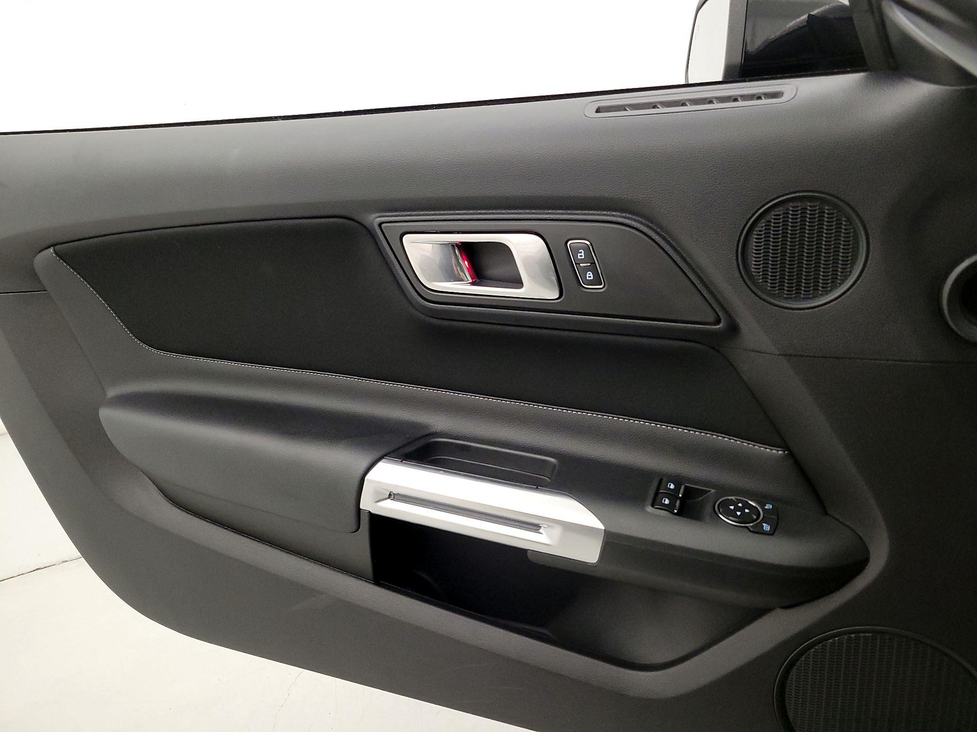 Thumbnail: 2021 Ford Mustang - 12