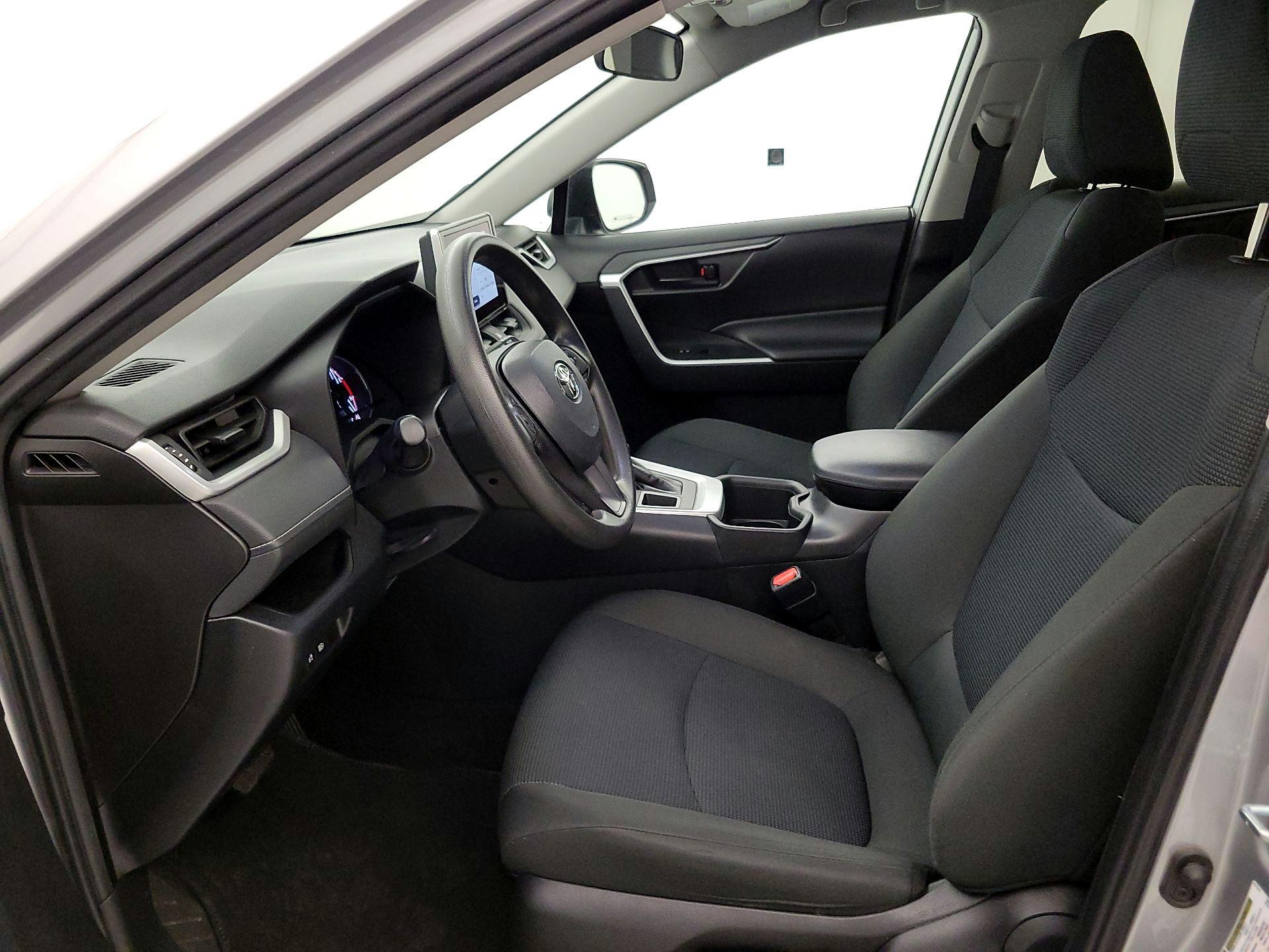 Thumbnail: 2024 Toyota RAV4 - 11