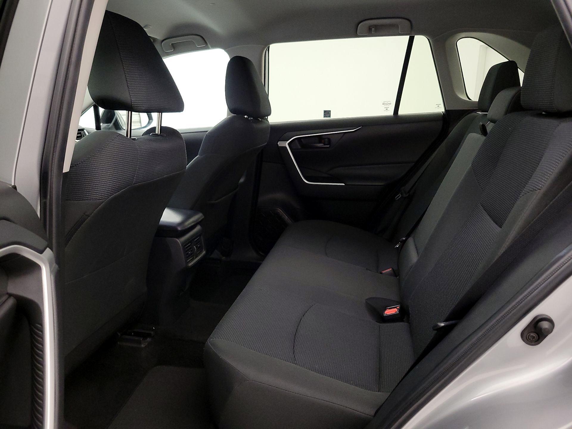 Thumbnail: 2024 Toyota RAV4 - 19