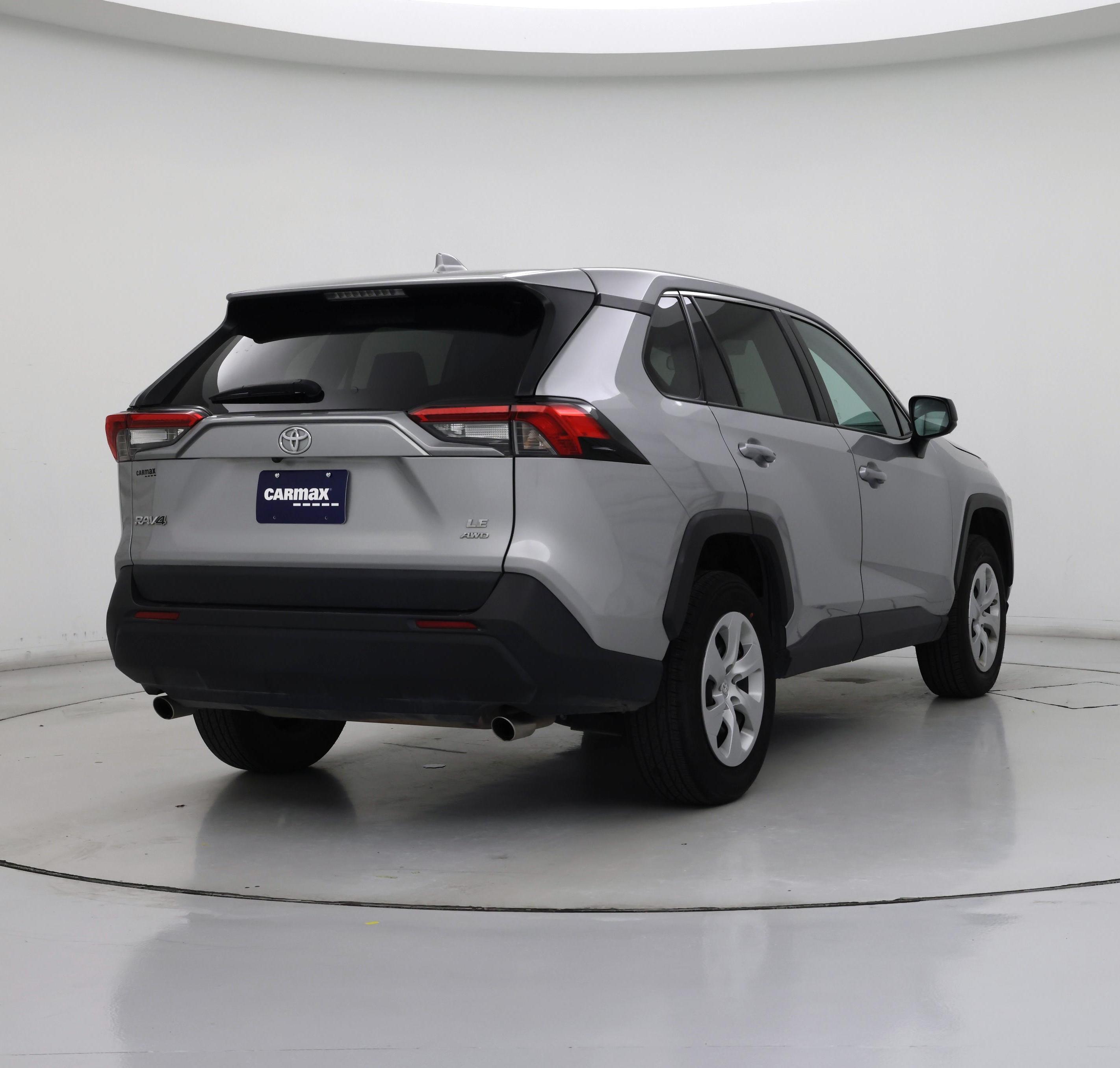 Thumbnail: 2024 Toyota RAV4 - 8