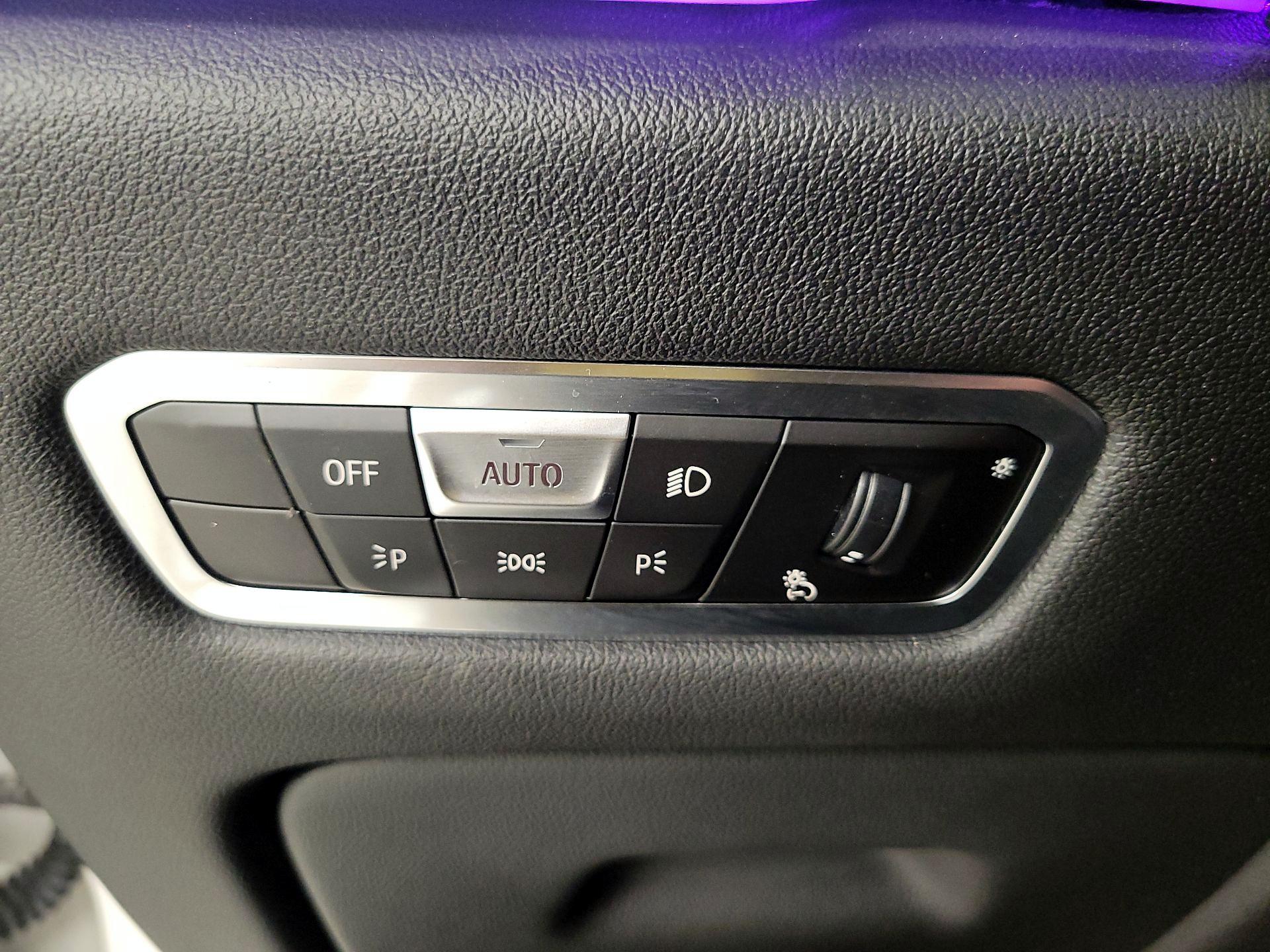 Thumbnail: 2022 BMW X5 - 13