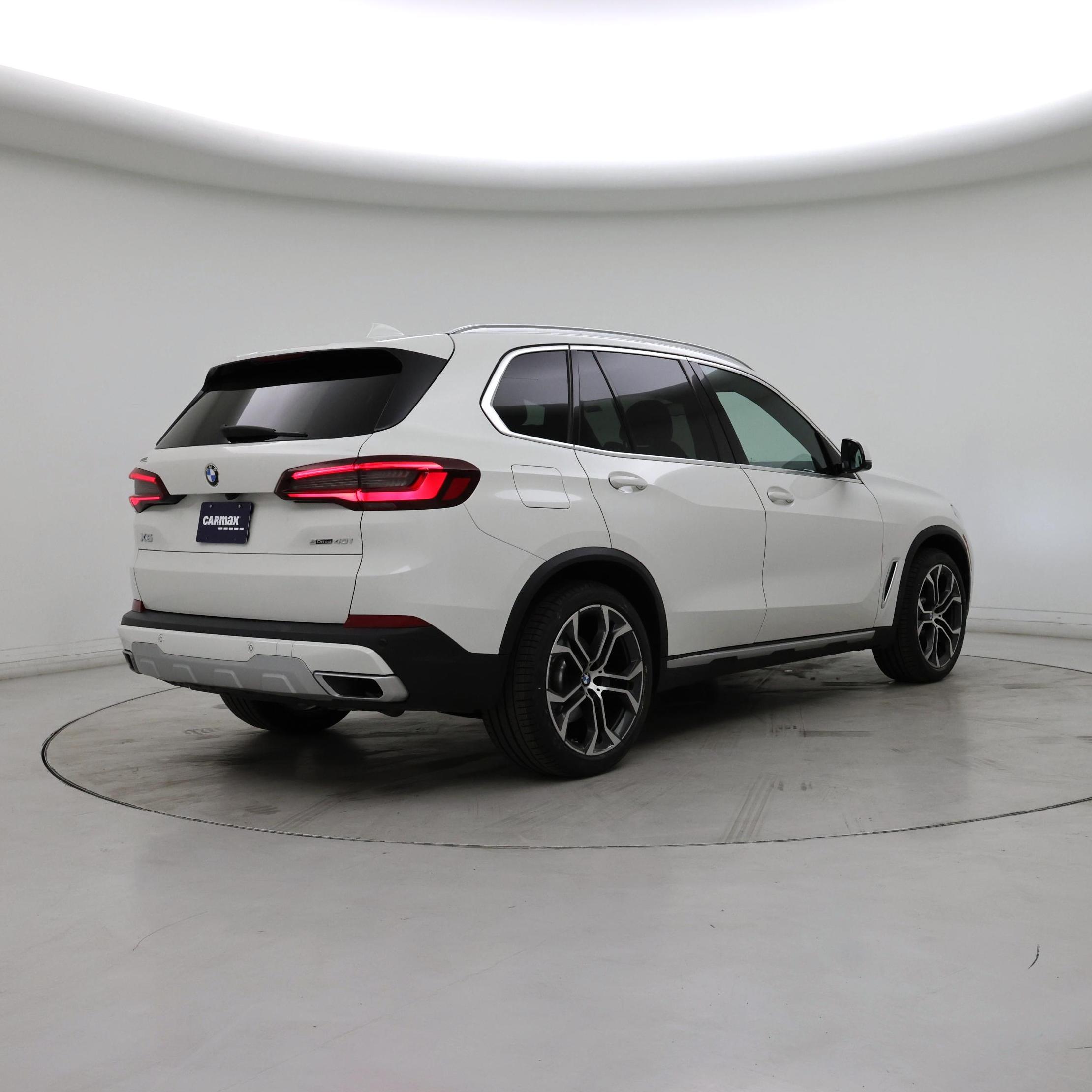 Thumbnail: 2022 BMW X5 - 8