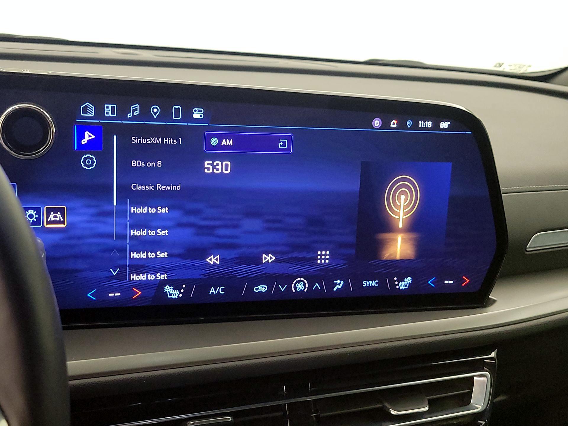 Thumbnail: 2025 Chevrolet Traverse - 15