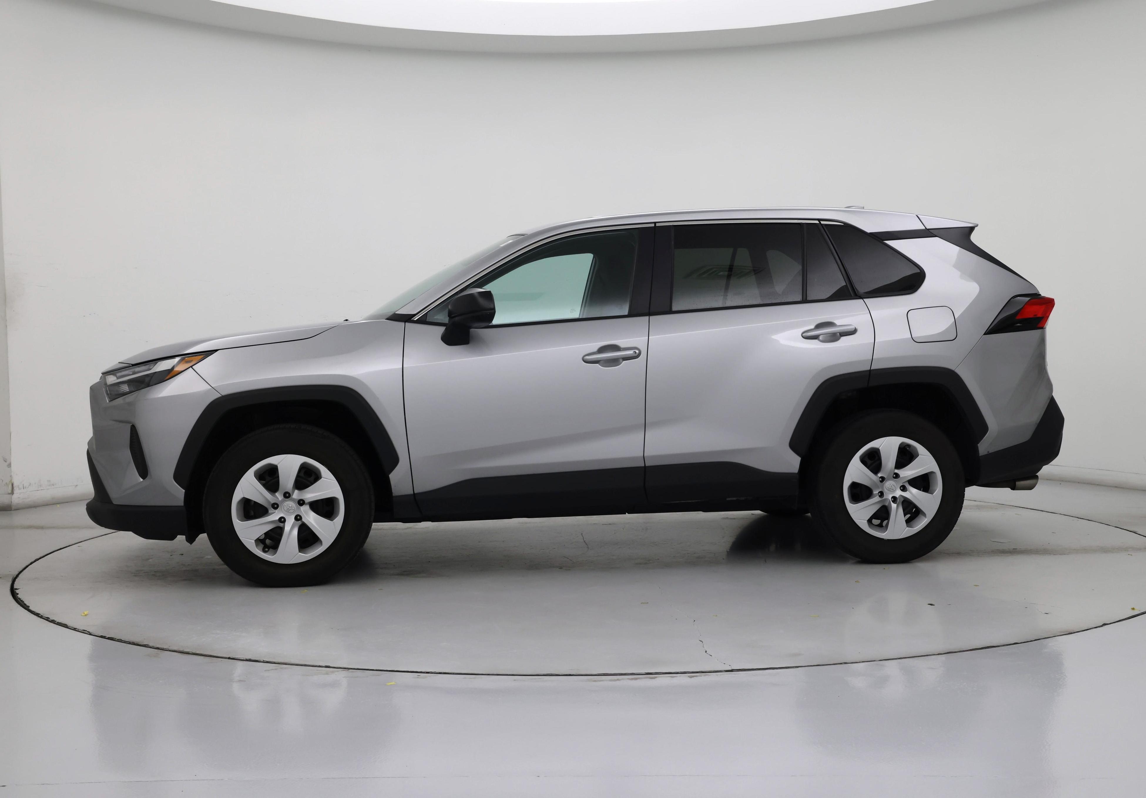 Thumbnail: 2024 Toyota RAV4 - 3