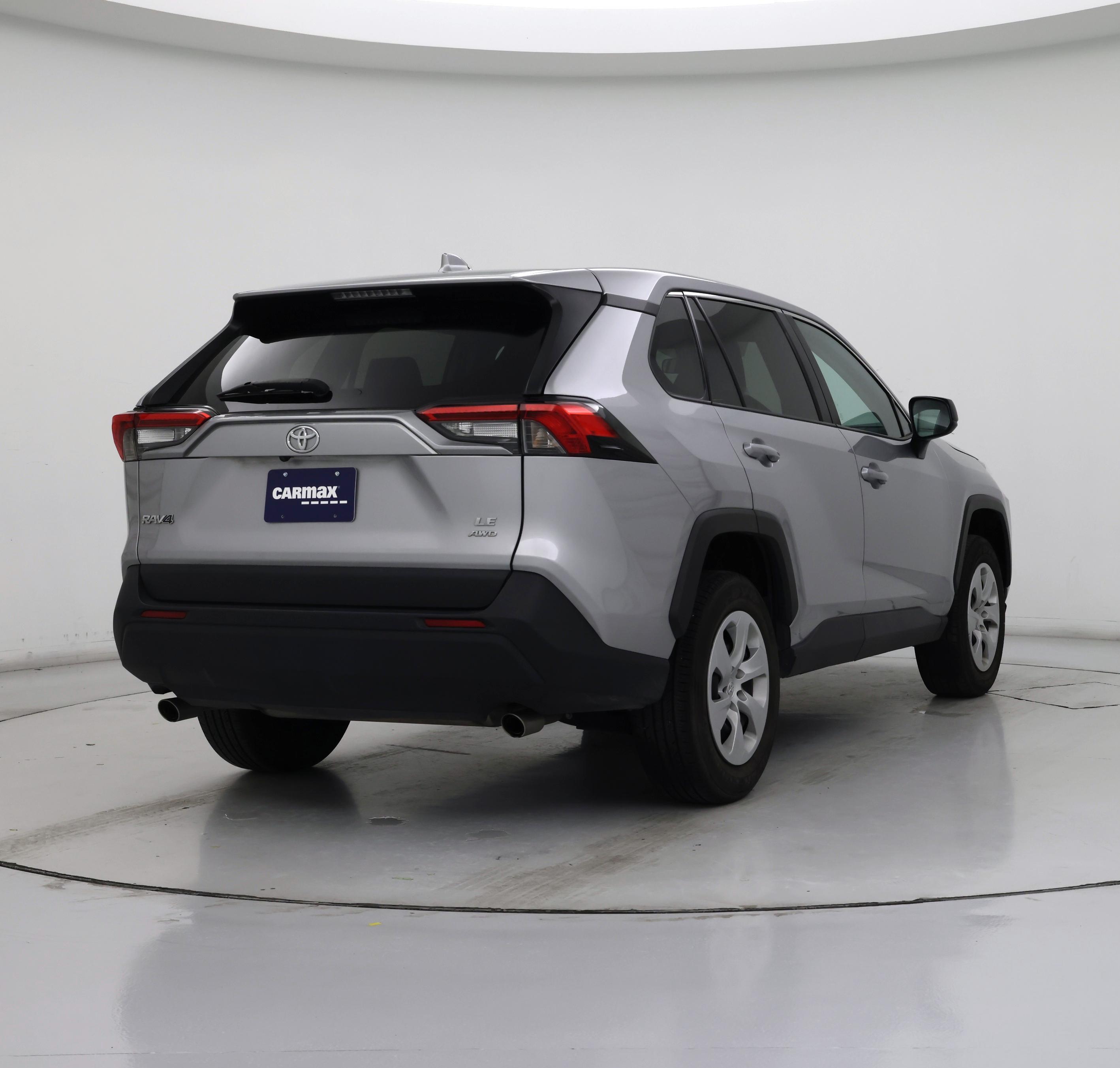 Thumbnail: 2024 Toyota RAV4 - 8