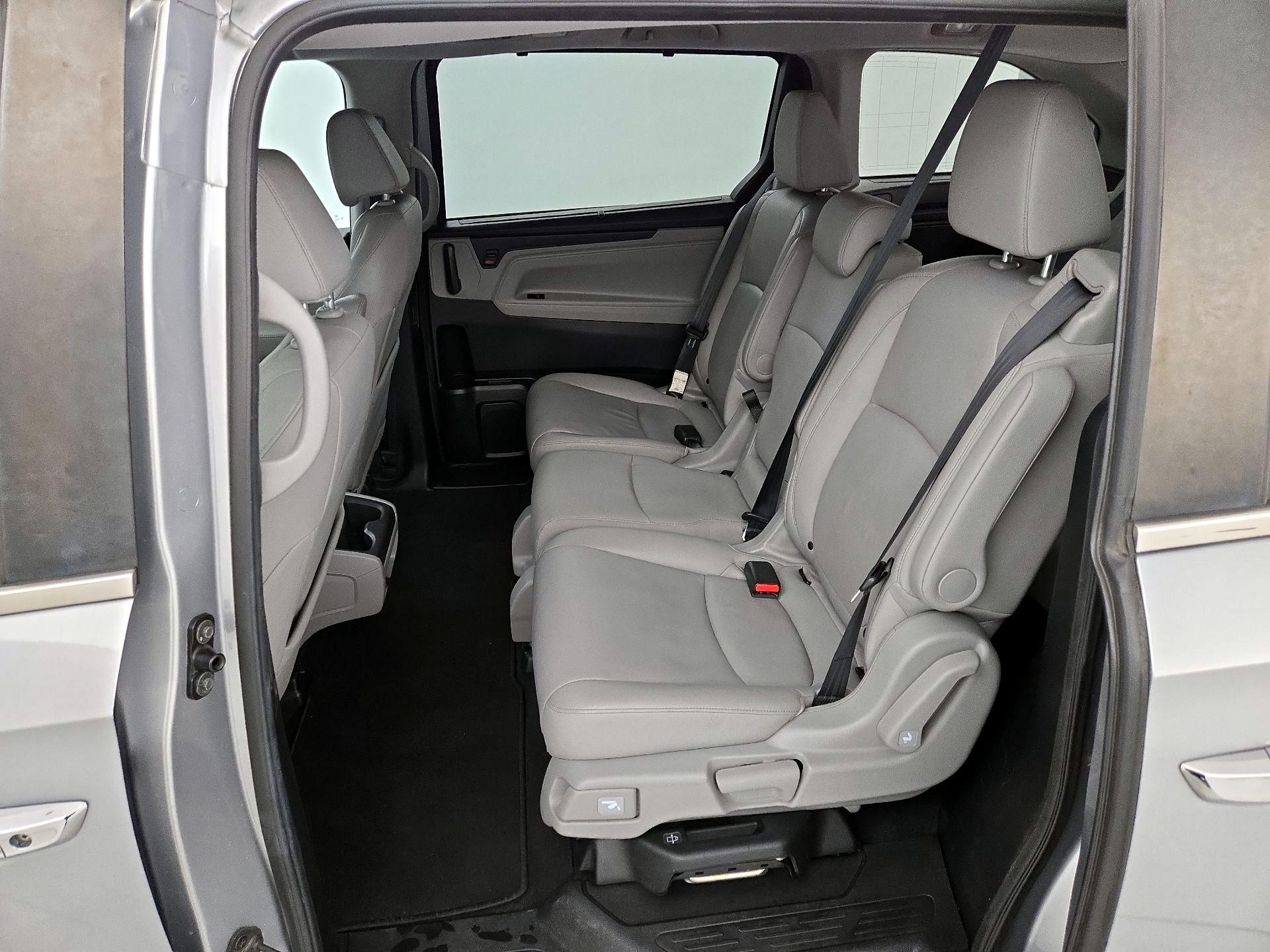 Thumbnail: 2018 Honda Odyssey - 20