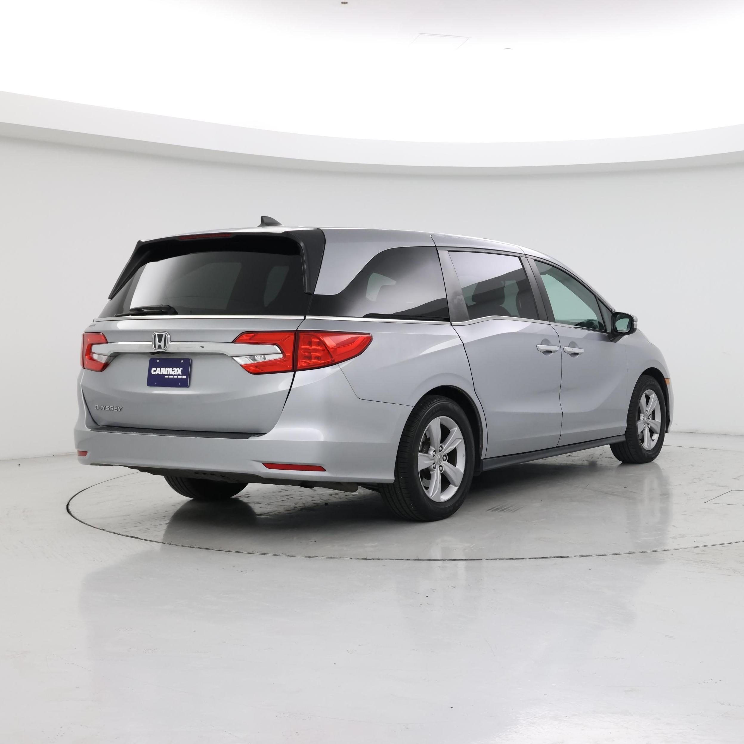 Thumbnail: 2018 Honda Odyssey - 8