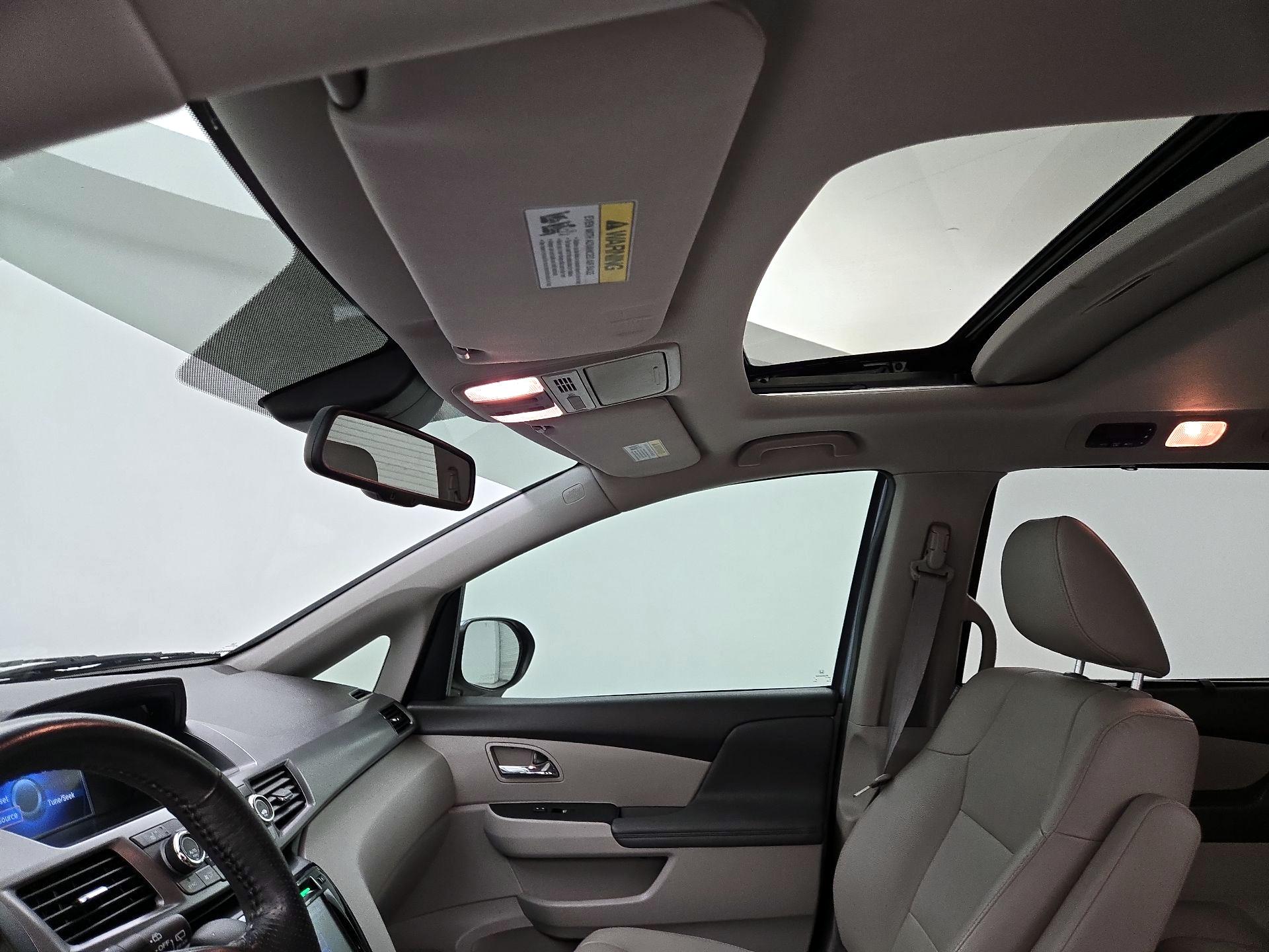 Thumbnail: 2014 Honda Odyssey - 19