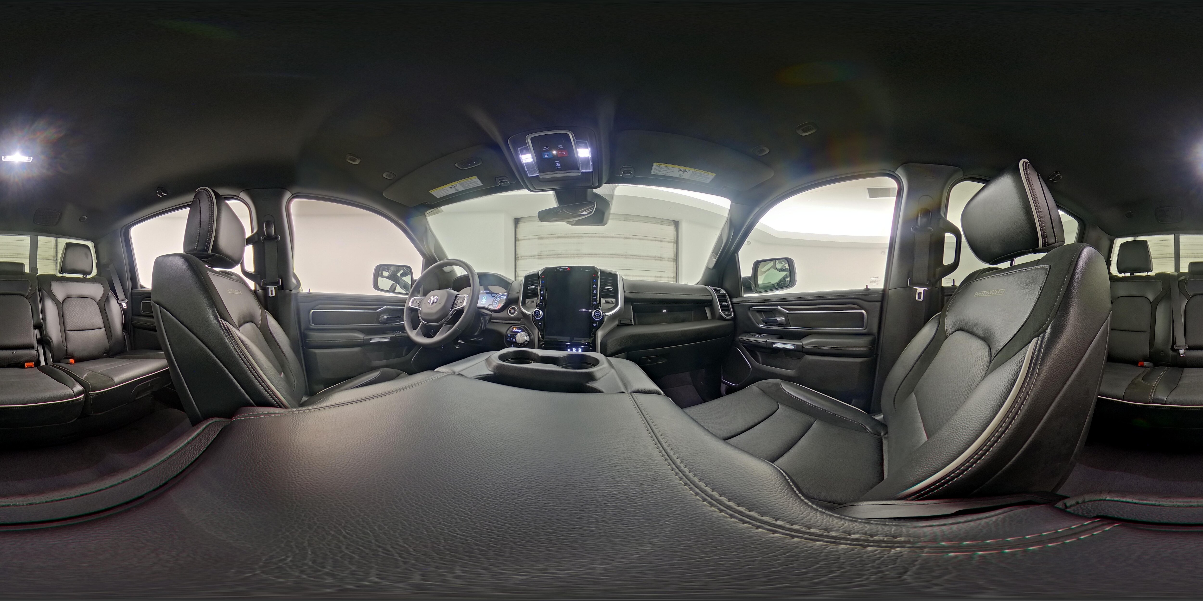 2025 RAM Ram 1500 Pickup Laramie - Photo 25