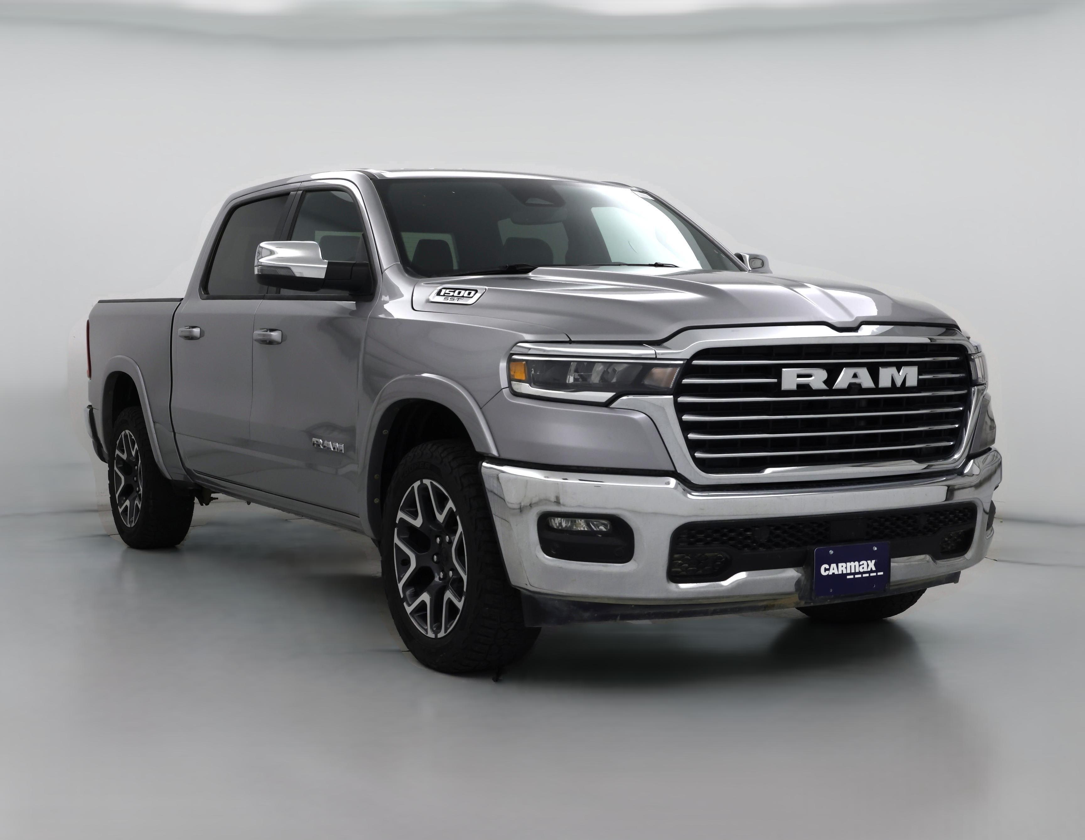 Thumbnail: 2025 RAM 1500 - 1